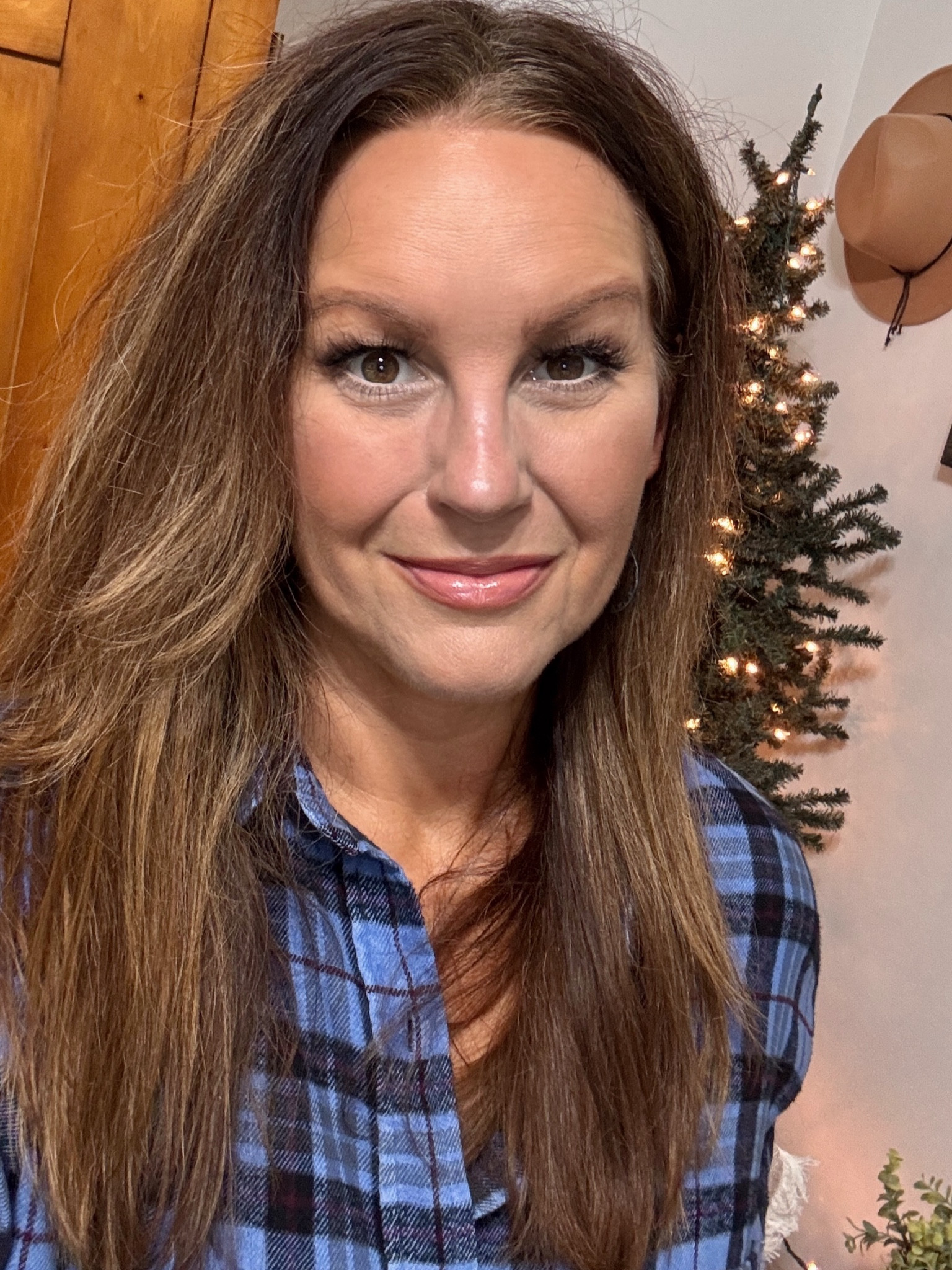 Neutral everyday makeup look
Brows: Ash Brown
Blush: Mocha Havana
Lip Liner: Peekaboo Neutral
Lipstick: No Rules
Lip Oil: Rose

NYX products are currently Buy 2, Get 1 FREE! Now through 10/5/24

#LTKBeauty #LTKSaleAlert