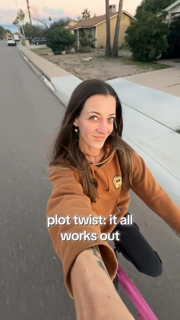 plot twist: it all works out anyways so let it all work out 💫💫💫

#letitallworkout #fyp #serendipity