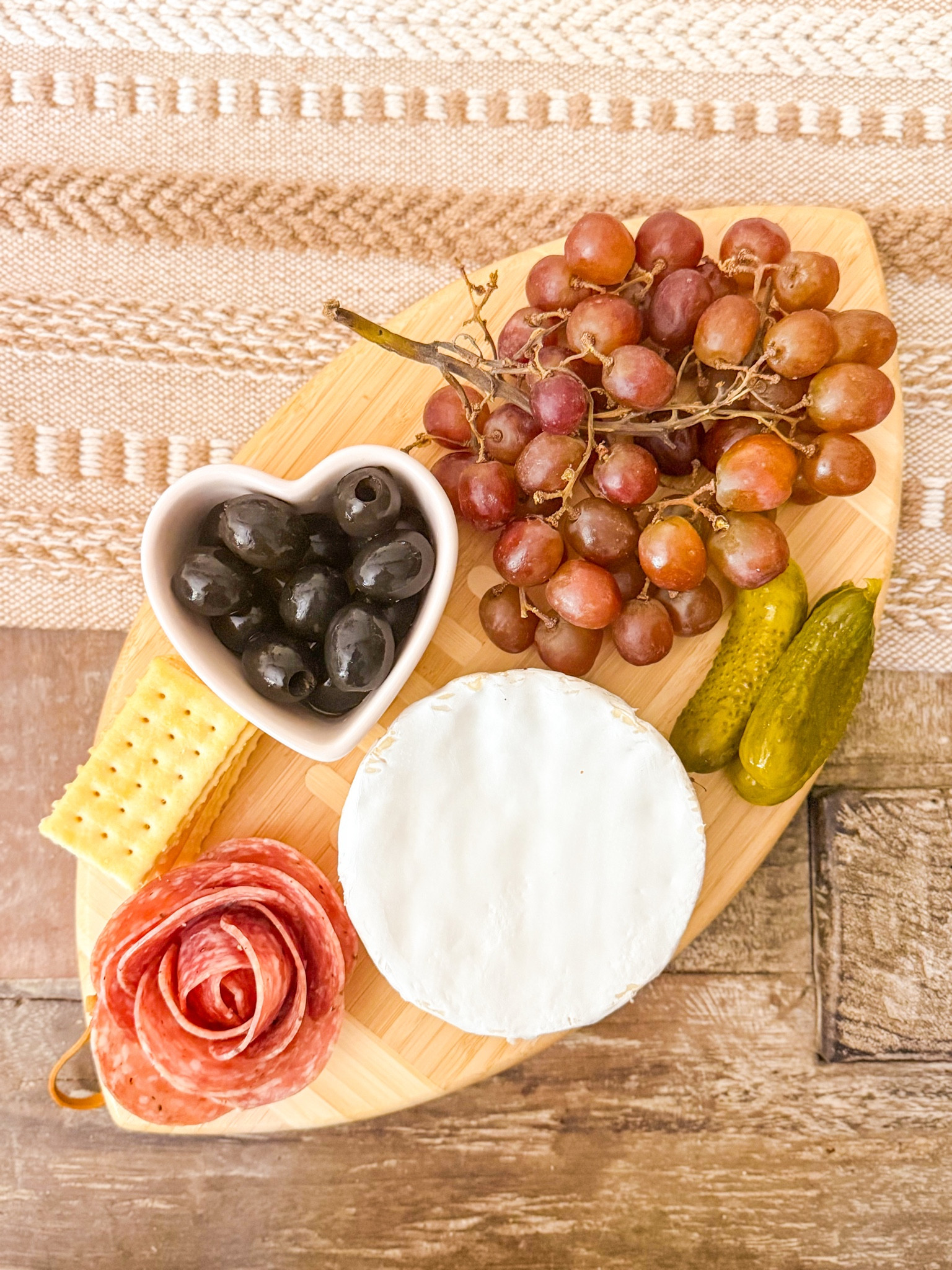 Super Bowl finds. Football charcuterie board for the playoffs, The college football playoff National Championship, and the Super Bowl. ❤️ It’s perfect for your coffee table or your dining table! Super Bowl party food  ❤️

#LTKParties #LTKHome #LTKSeasonal