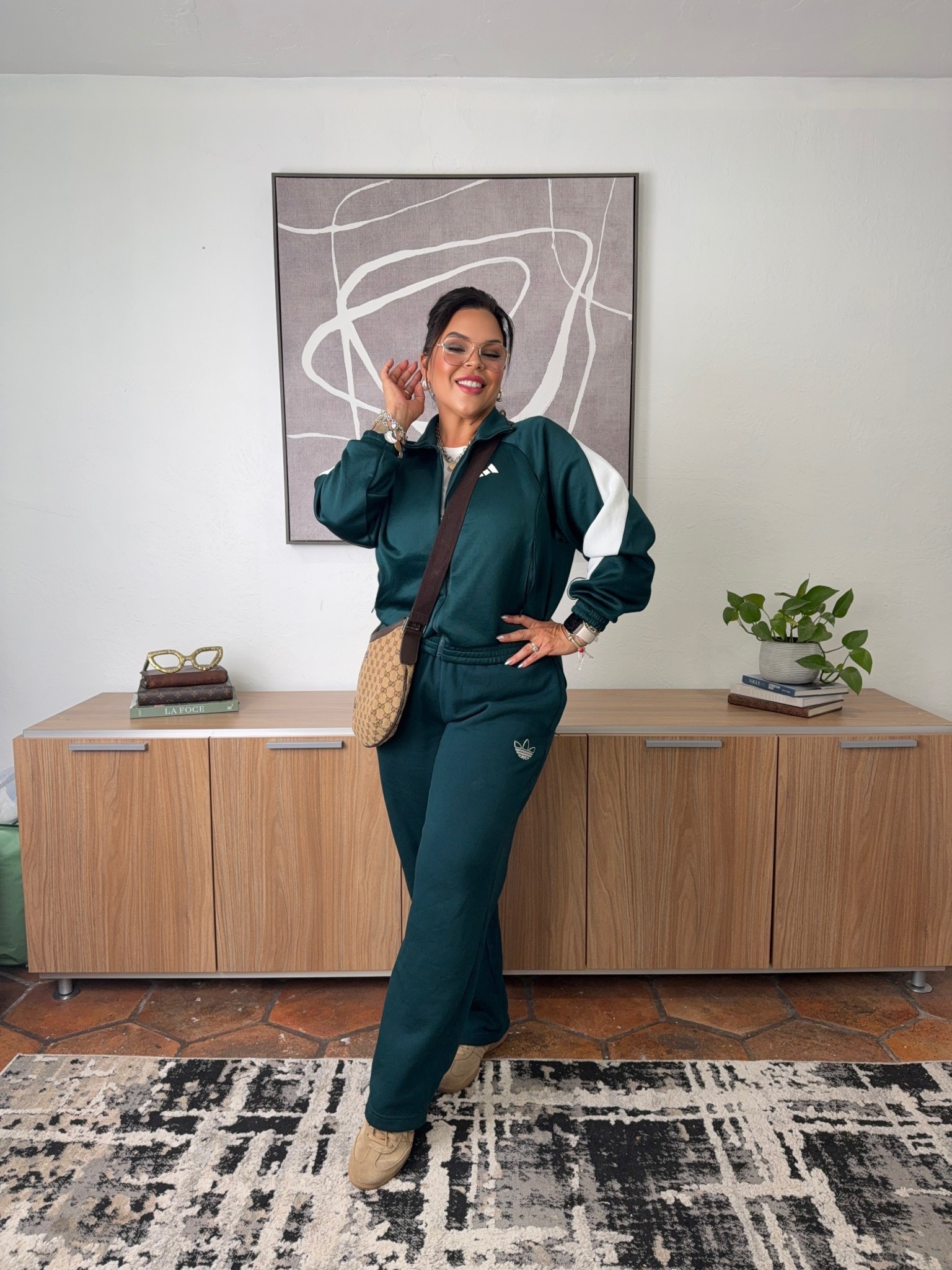 I love a look that combines comfort with style! This Adidas track suit checks both of these boxes.

•Jacket size: L
•Pants size: L
Shoes size: 9

*I wasn’t able to link the Tiffany jewelry and the crossbody is also from years past.

#comfortstyle #ootd #athleisure



#LTKMidsize #LTKootd #LTKBeauty