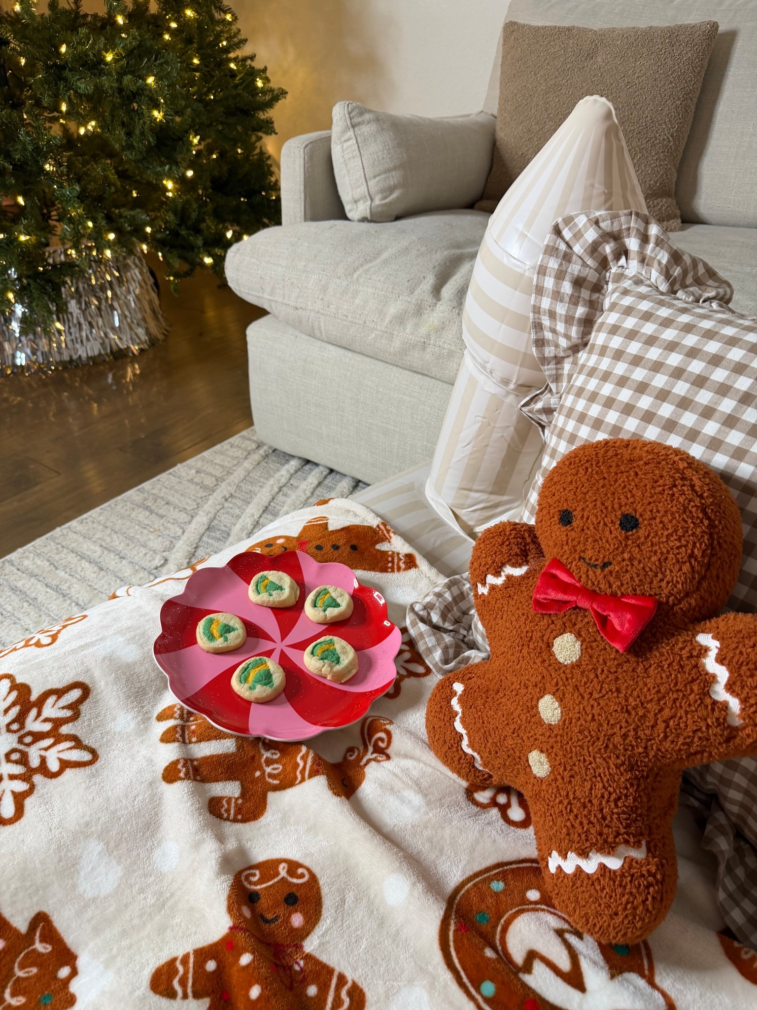 December magic🎄☃️🍿✨

funboy blow up castle
funboy air mattress
kids inflatable bed
christmas sleepover bed
castle air mattress
funboy sale
funboy black friday
target gingerbread pillow
gingerbread pillow
gingerbread throw blanket
holiday throw blanket
christmas throw blanket
target gingham pillow
gingham holiday pillow
cozy christmas decor
kids christmas bedroom
holiday bedroom decor
christmas cozy finds
target christmas sale
ltk holiday deals

#LTKHoliday #LTKGiftGuide #LTKKids