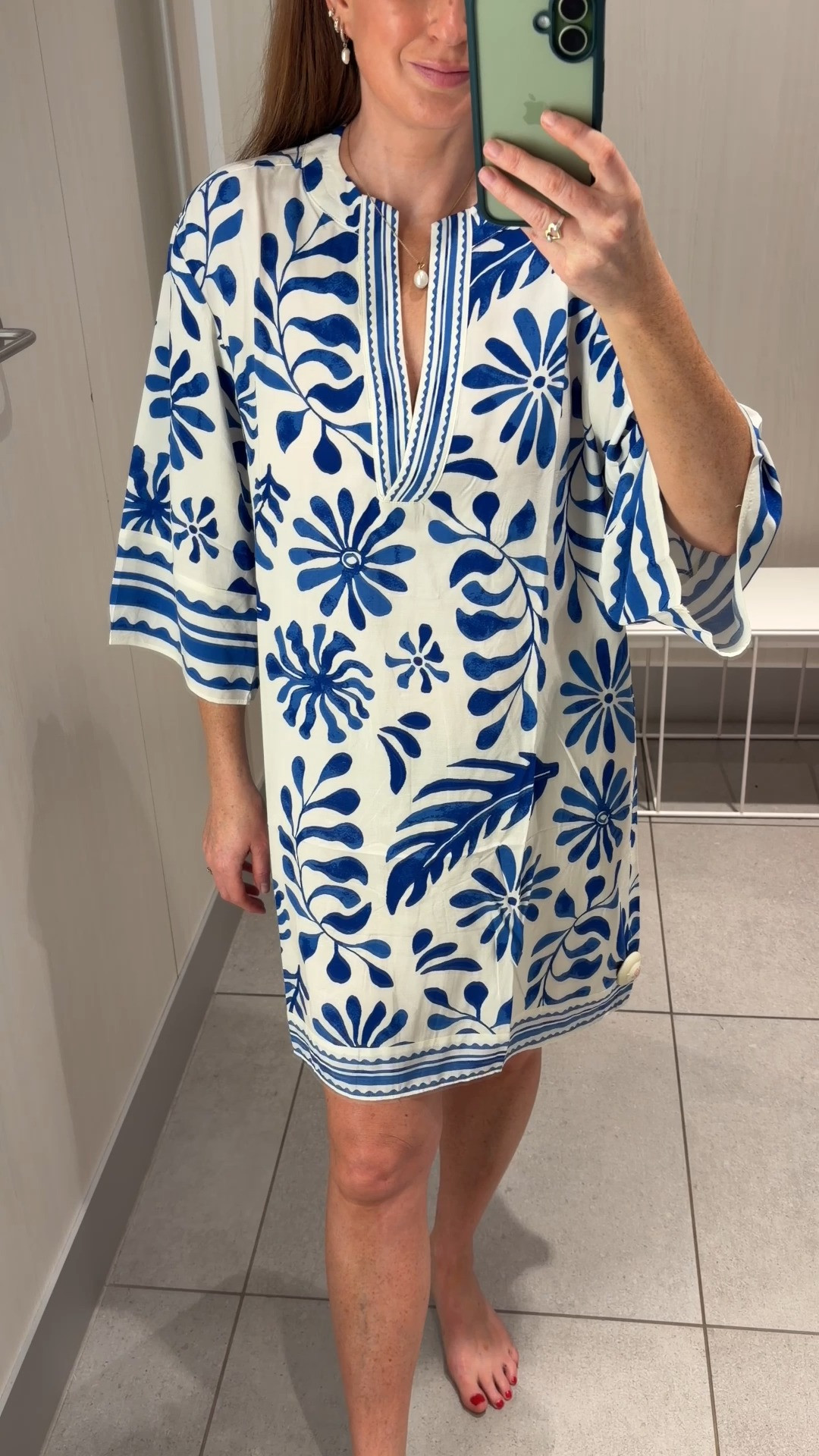 New in H&M - The ultimate holiday throw-on dress ✨🌊 Obsessed with this easy Summer Dress ideal for beach days, poolside lunches, summer holidays, or a chic city break outfit ☀️ The blue and white print gives effortless holiday vibes and would look gorgeous styled with sandals and a woven bag 🤍💙 Wearing a size Small. 

 #LTKsummer #LTKtravel #LTKdresses