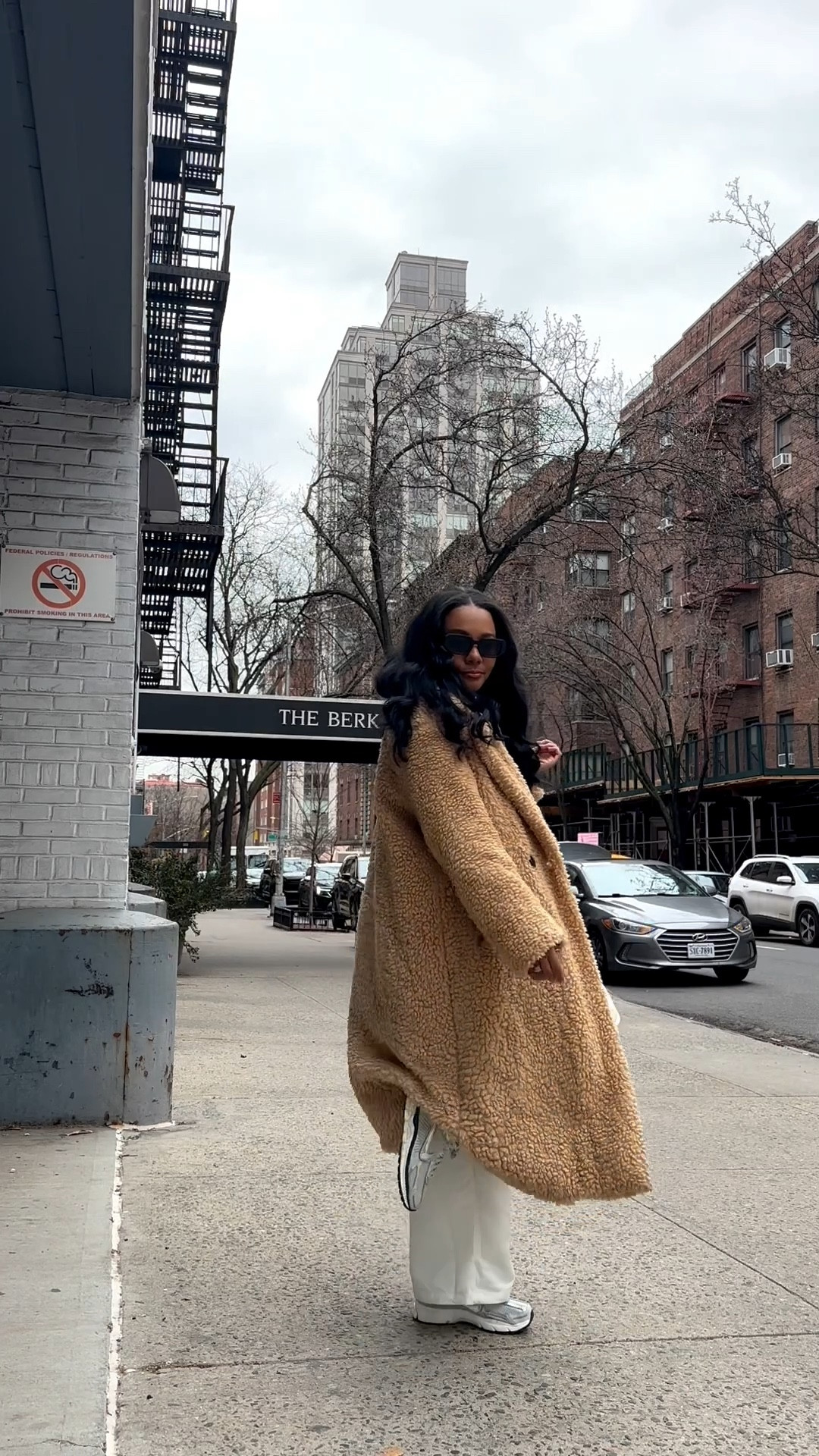 NYC DAY 1 FIT CHECK

@Nike US @nordstrom 

#LTKTravel #LTKvlog #LTKootd