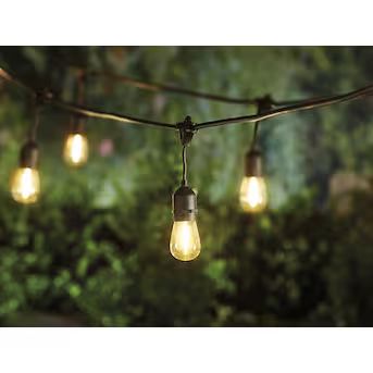 Harbor Breeze 27-ft Solar Black Indoor/Outdoor String Light with 10 White-Light LED Edison Bulbs | Lowe's