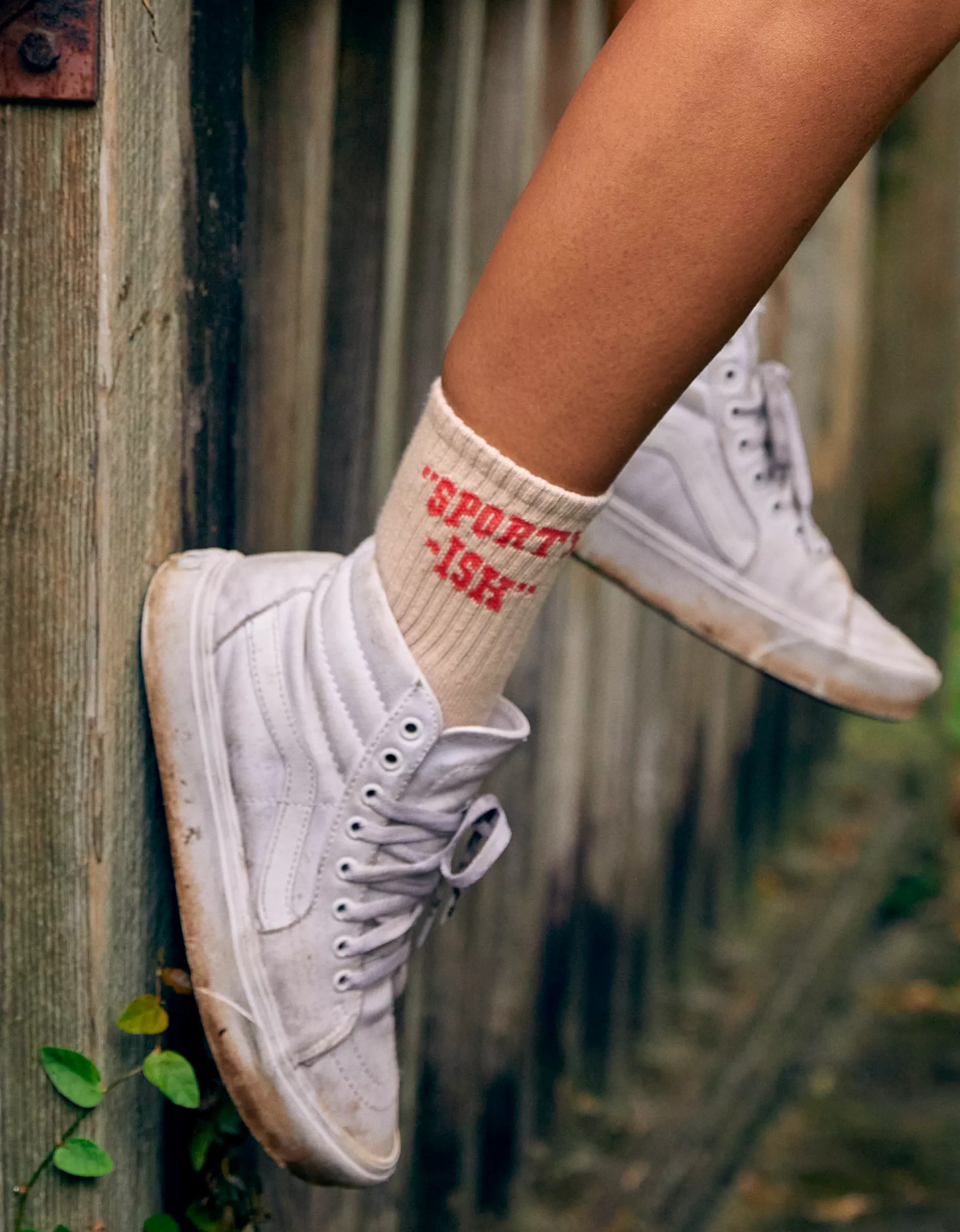OFFLINE Crew Socks | American Eagle Outfitters (US & CA)