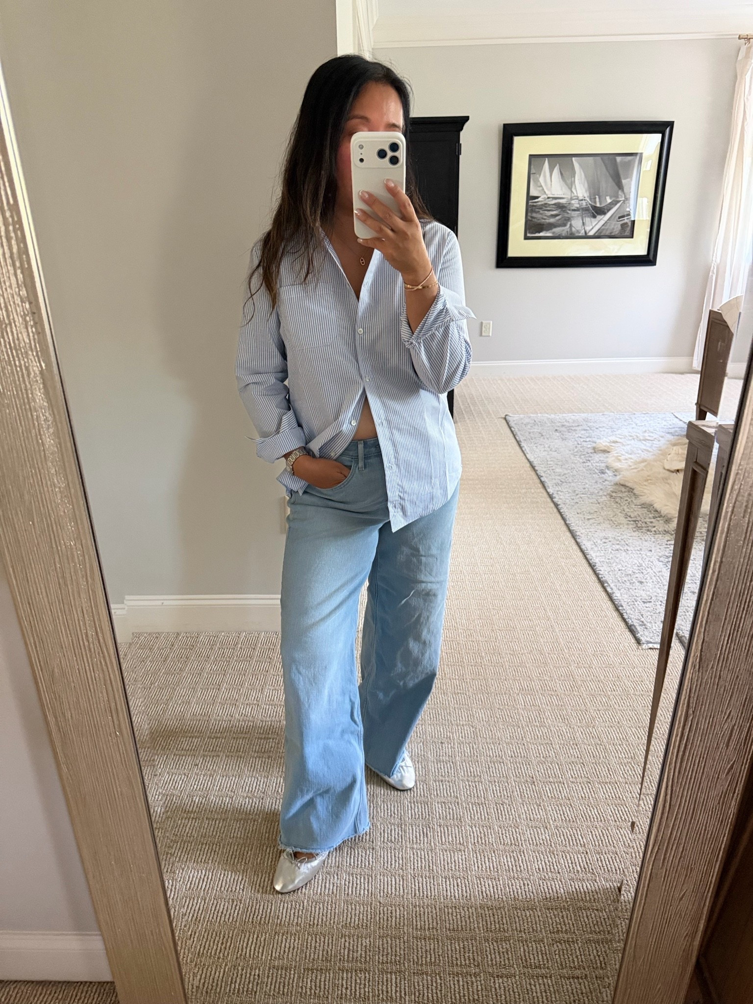 Crisp button up with relaxed jeans 
Top -TTS size 6 
Denim- TTS size 8