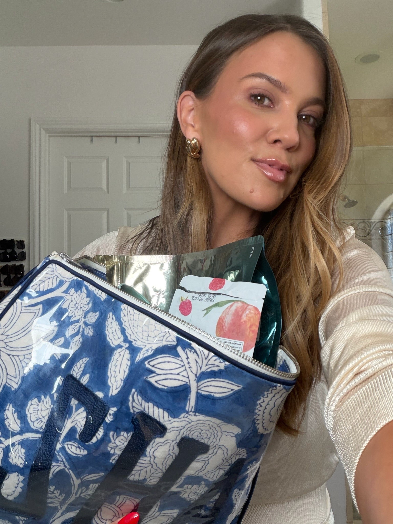 It’s that time… empties!!! Here’s everything I went through this month 
Agent nateur collagen 
oHHo raspberry & peach gummies
Hotel lobby Anthropologie needlepoint candle
Flewd anxiety destroying bath salts
Dolce and gabbana eye masks
Brooklyn candle Italian coast
Colleen Rothschild moisture veil 
Skin better refining foam cleanser
Innbeauty extreme cream
Hismile whitening mouthwash
Rhode glazing milk
Ritual iron
Laneige gentle gel cleanser
L’occitane shower oil
Boka probiotic toothpaste
Ritual symbiotic+
Acwell licorice pH balancing cleansing toner
Sofie pavitt face micellar cleansing pads
Played skin science intense serum
Grand repair leave-in lash conditioner
Glutathione

#LTKdayinmylife #LTKselfcare #LTKmorningroutine