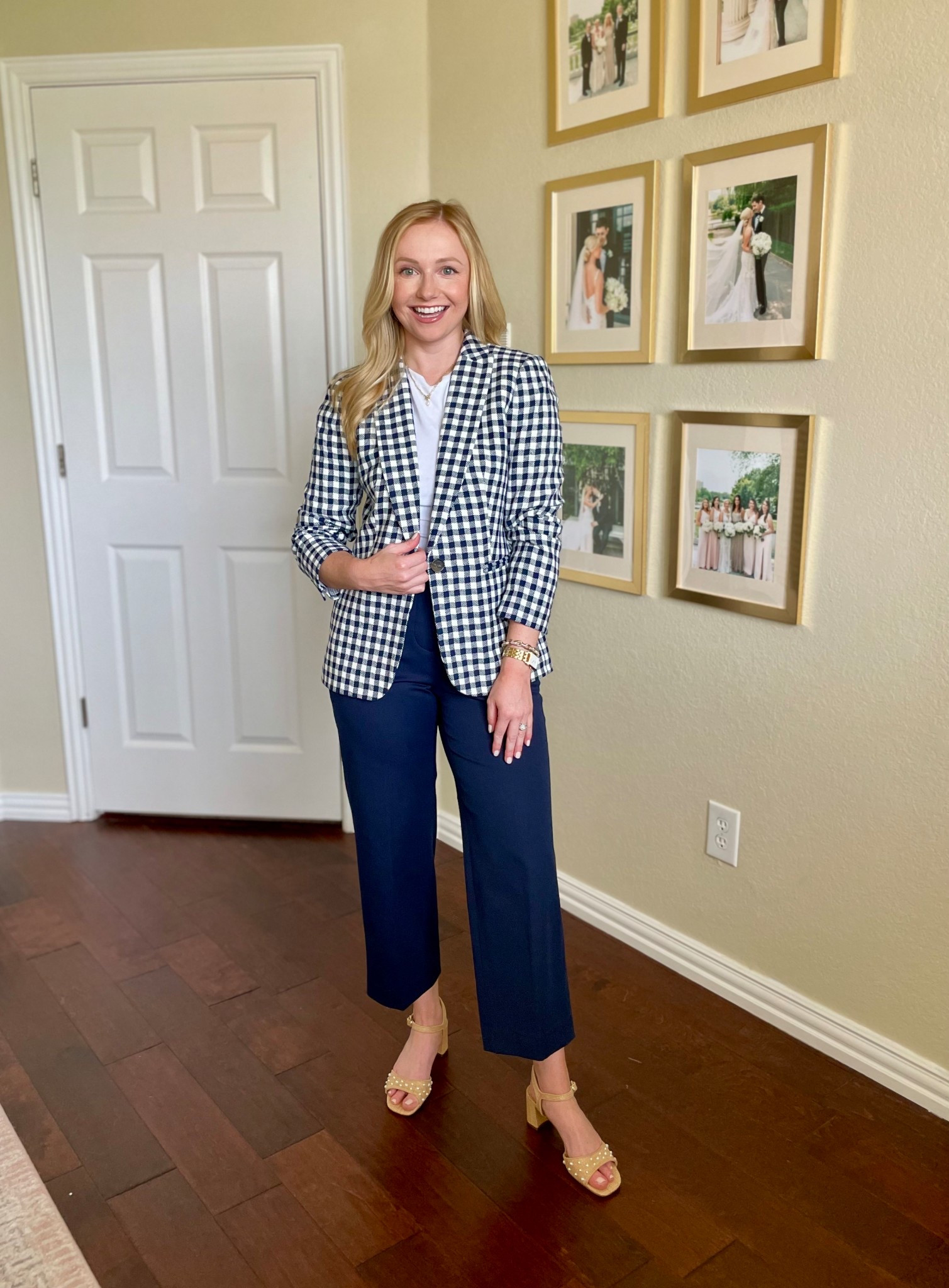 How cute is this gingham blazer?! Love this for spring and summer work looks. Wearing a 0P in blazer and 2P in pants 

#LTKPetite #LTKWorkwear #LTKFindsUnder100