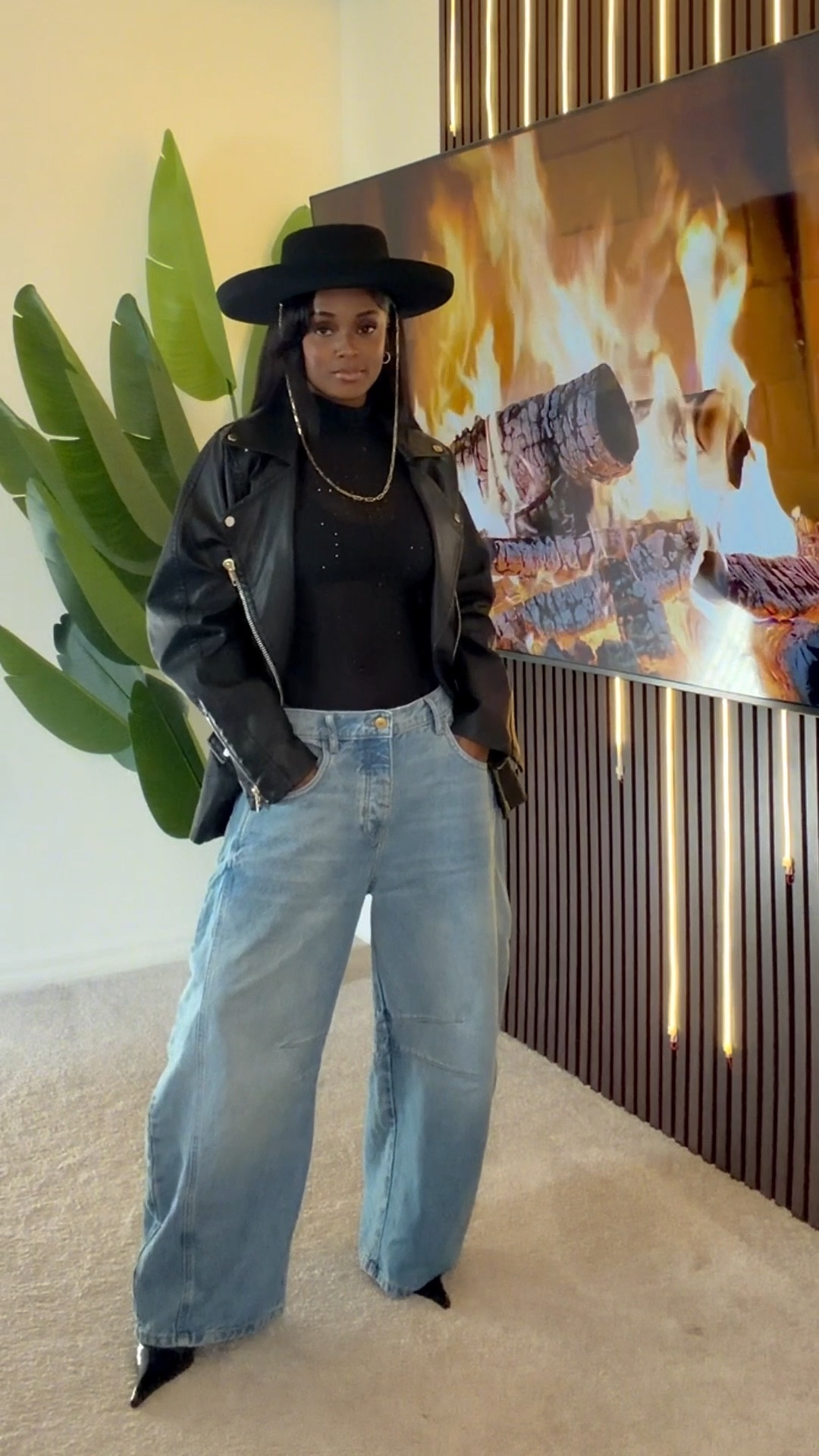 Styling your barrel jeans 

#LTKootd #LTKPetite #LTKgrwm