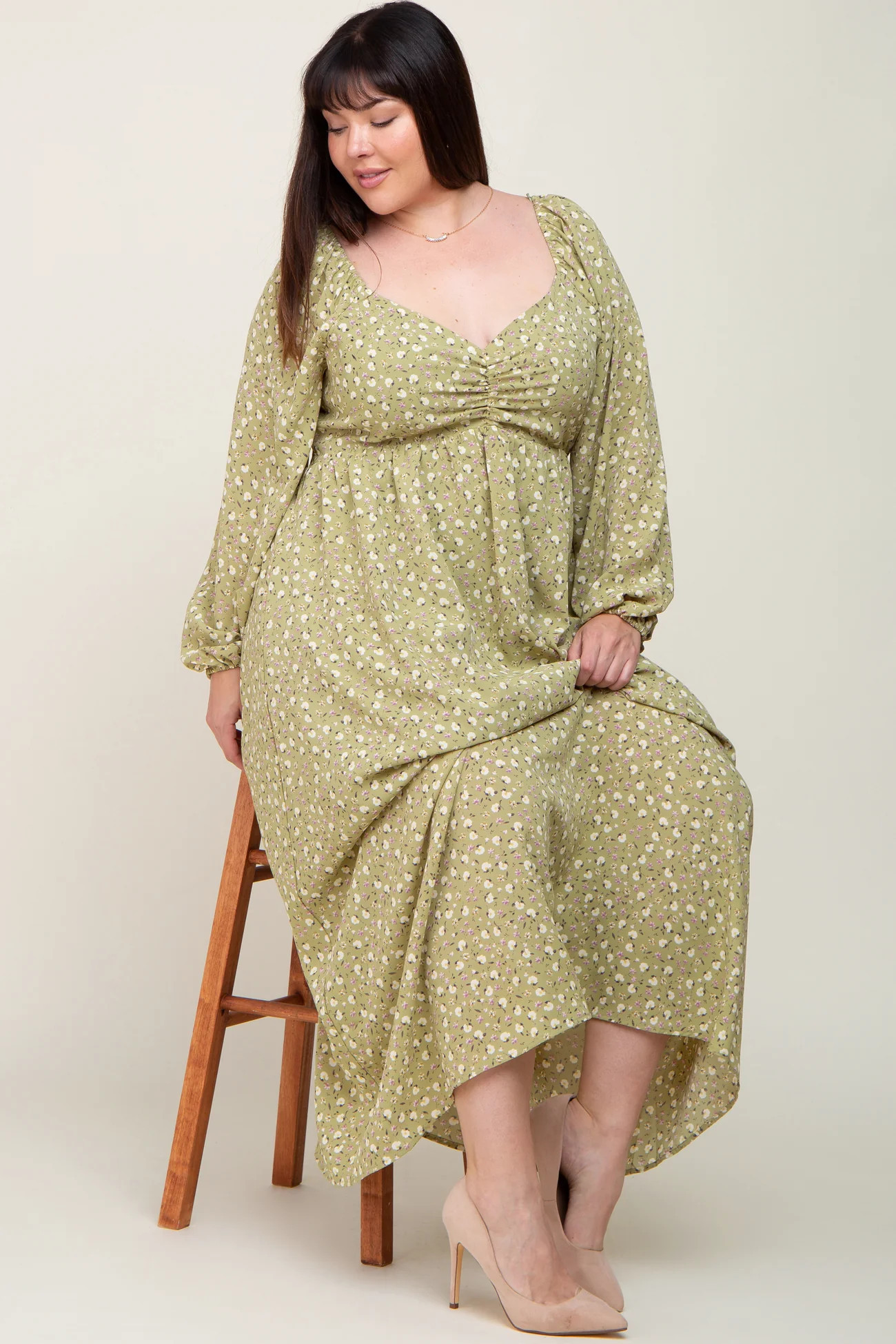 Light Green Floral Sweetheart Plus Maxi Dress | PinkBlush Maternity