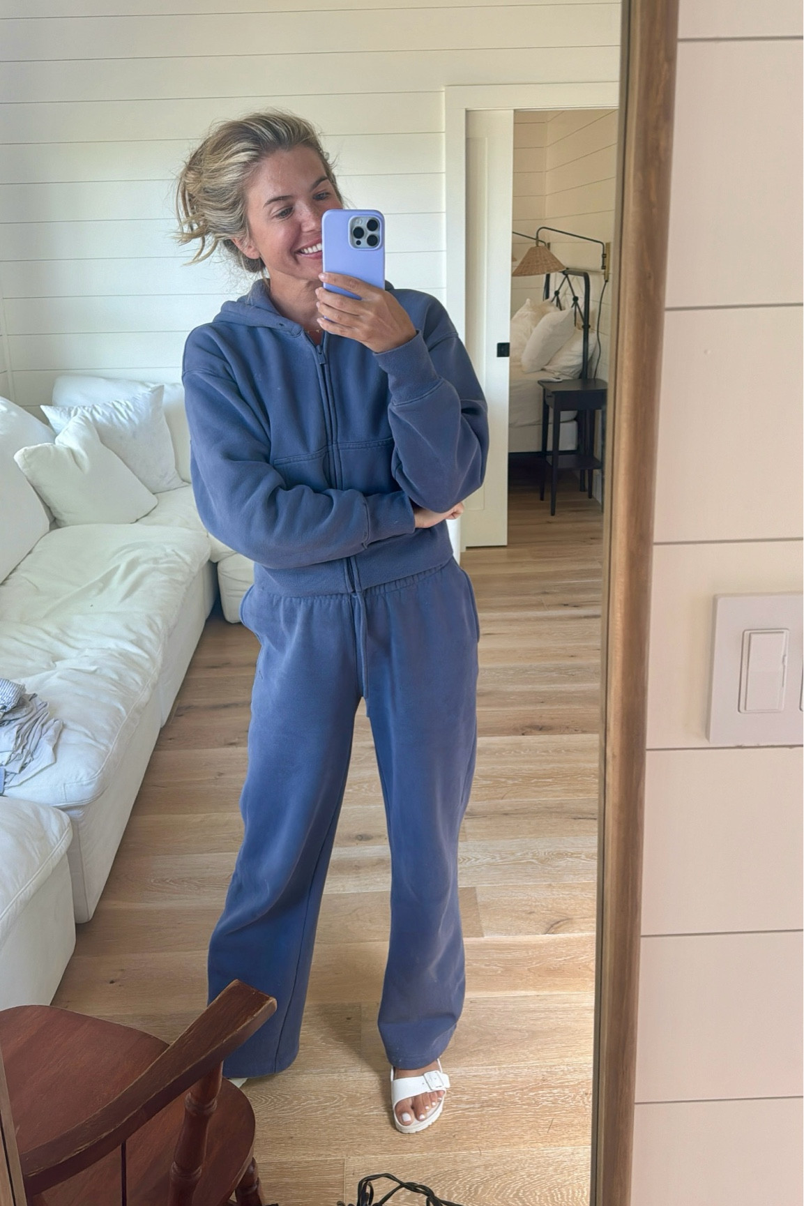 My cottage uniform 💙 this colour is vintage navy, obsessed with every colour! 