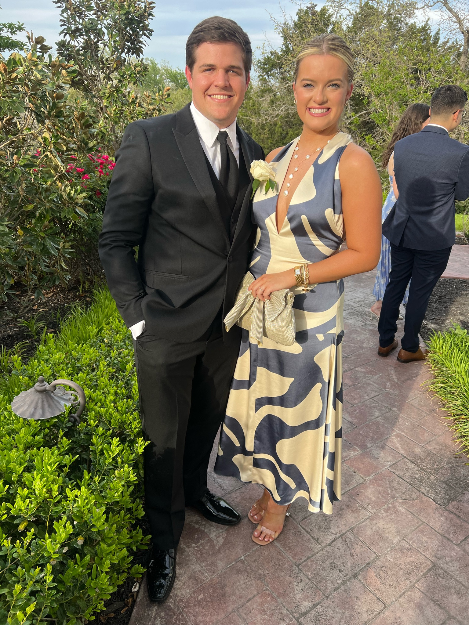 Spring Weddings are here! 🌷👰🏼‍♀️🤵🏼‍♂️

#LTKsalealert #LTKwedding #LTKstyletip