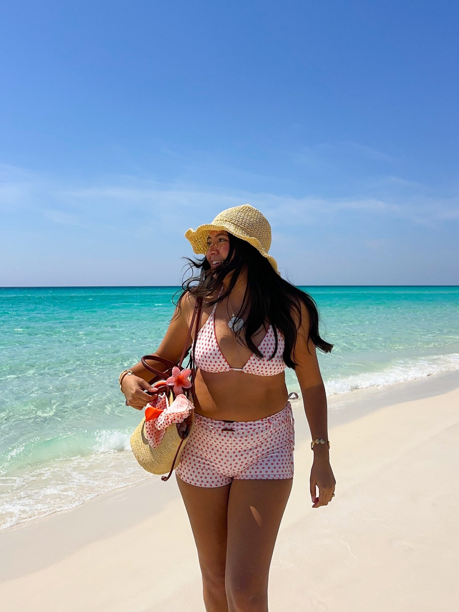 my fave polka dot bikini!🌸👙 I love Dippin Daisy’s bikinis especially since they have shorts!! Also, this print is REVERSIBLE!! SIZING BELOW👇🏼💕 // bathing suits, summer fashion, bikini season

L top- I like sizing up on their triangle tops for more coverage!

M bottoms- their bottoms always have a good amount of stretch and are buttery soft!! 

#LTKMidsize #LTKSeasonal