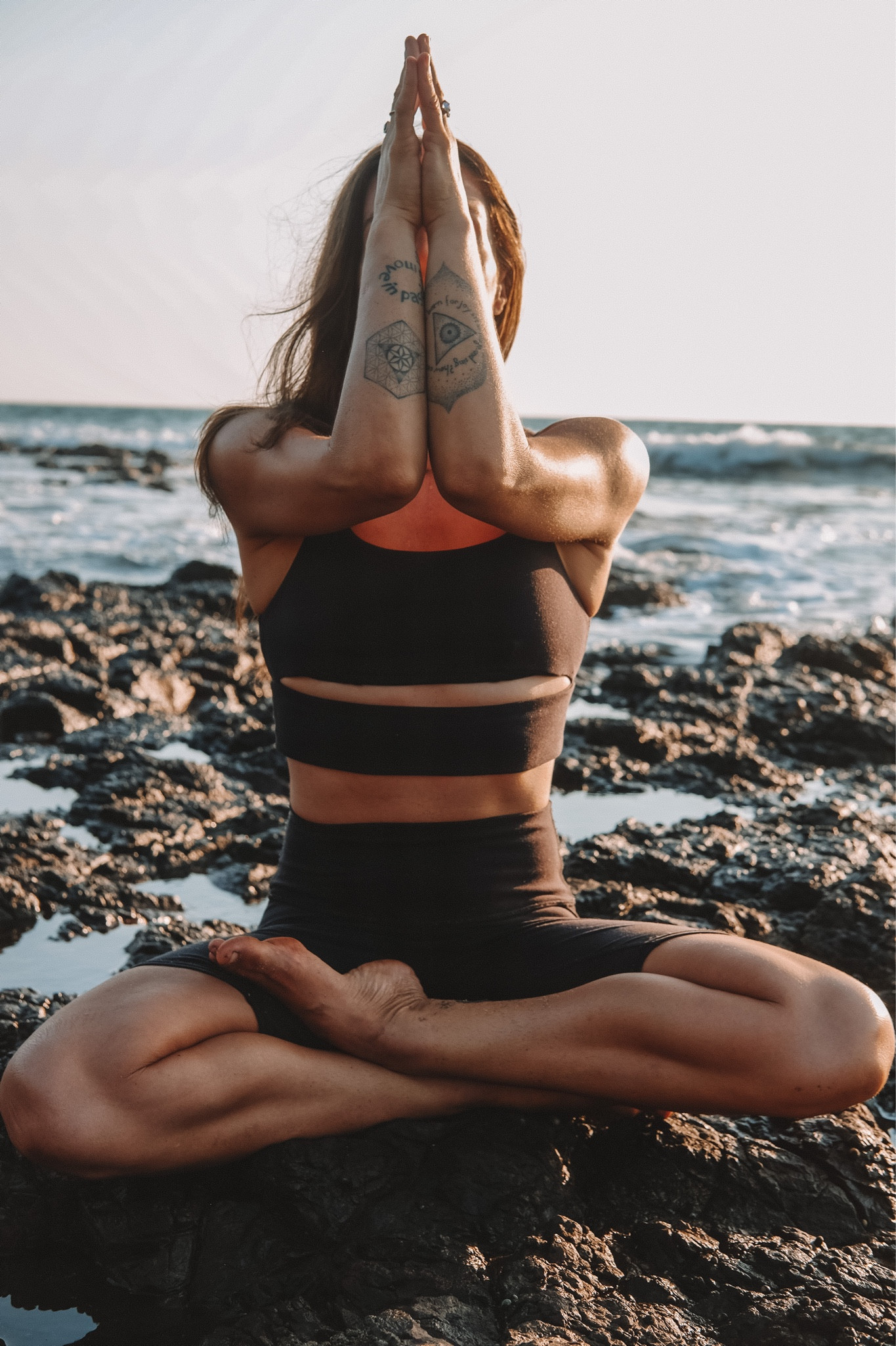 Favorite yoga outfit 😍
Alo yoga slit bra and alo yoga biker shorts are a staple in my closet.
Perfect for the yoga studio, photo shoots, or even festival wear. 
Don’t miss this iconic set 💥

#LTKHoliday #LTKfitness #LTKstyletip