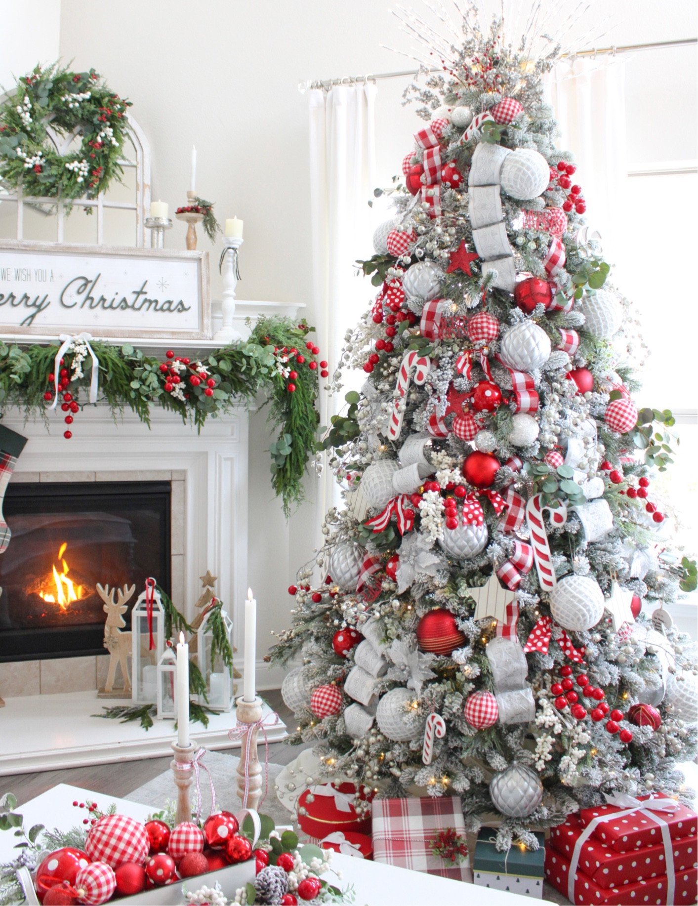 Get this Christmas look by 
Nissa-Lynn! 🎄❤️🎄


#LTKSeasonal #LTKfamily #LTKhome