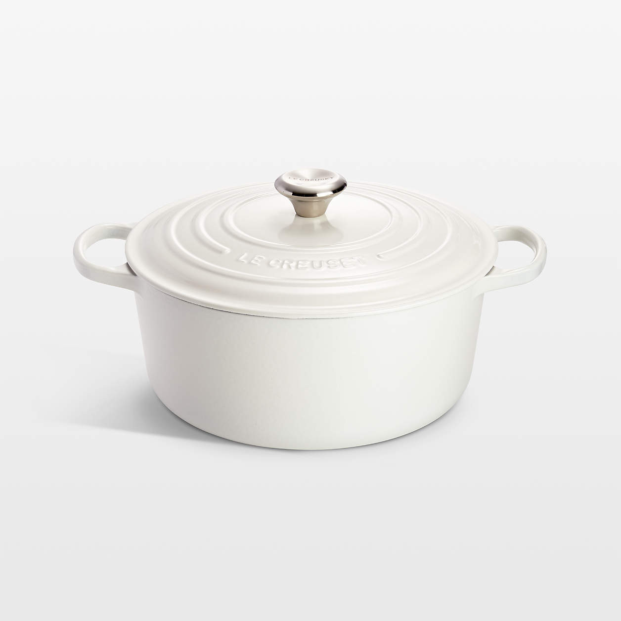 Le Creuset Signature Round 7.25-Qt. Cream Dutch Oven with Lid + Reviews | Crate & Barrel | Crate & Barrel