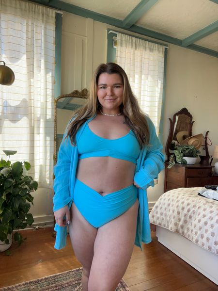 Living for this turquoise monochromatic swim moment from Aerie! I’m a size 14 and wearing XL in all swim, coverup is size large  

#LTKSeasonal #LTKcurves #LTKswim