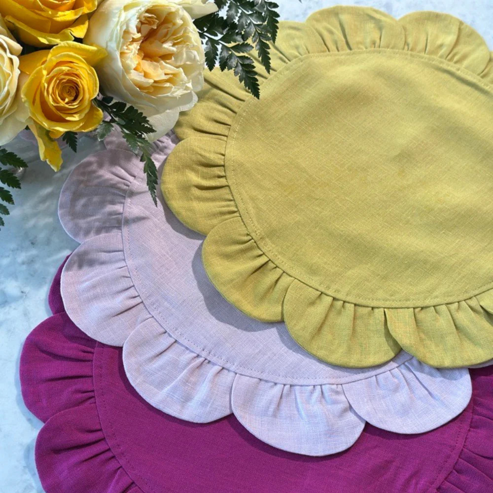 Petal Linen Placemat | Arte Italica & Crown Linen Designs