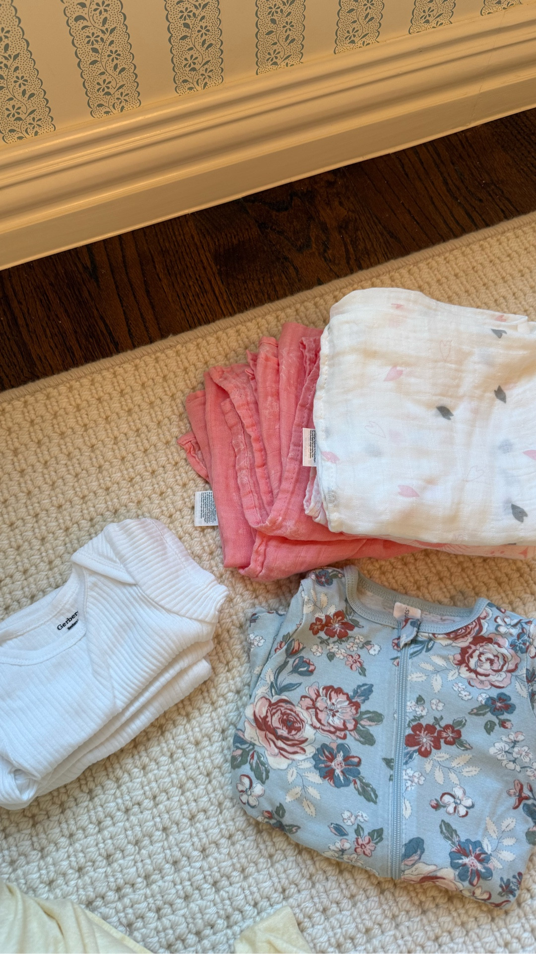 So surprised with Walmart for my nesting mommas out there !!

@walmart #walmartpartner #walmart