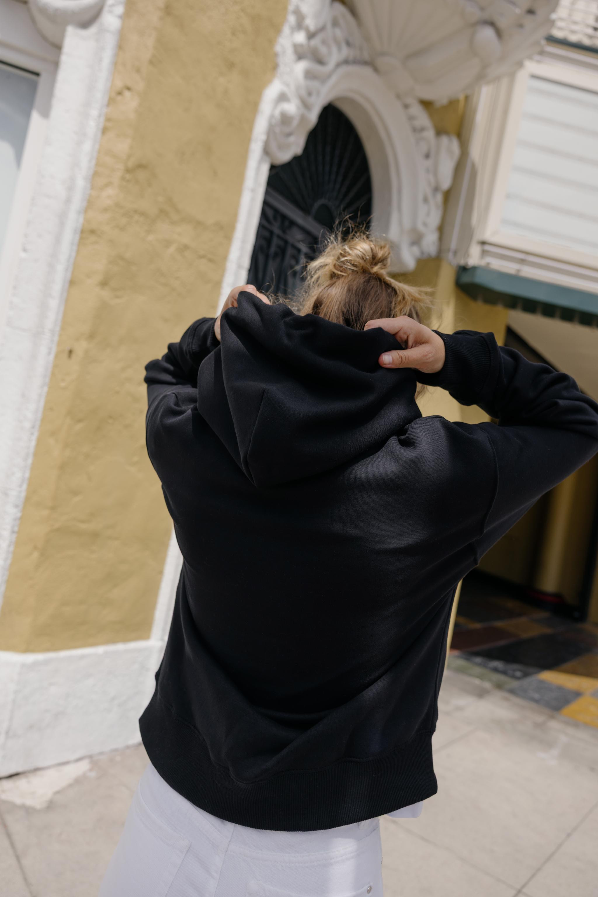 BASIC HOODIE SWEATSHIRT | Zara US