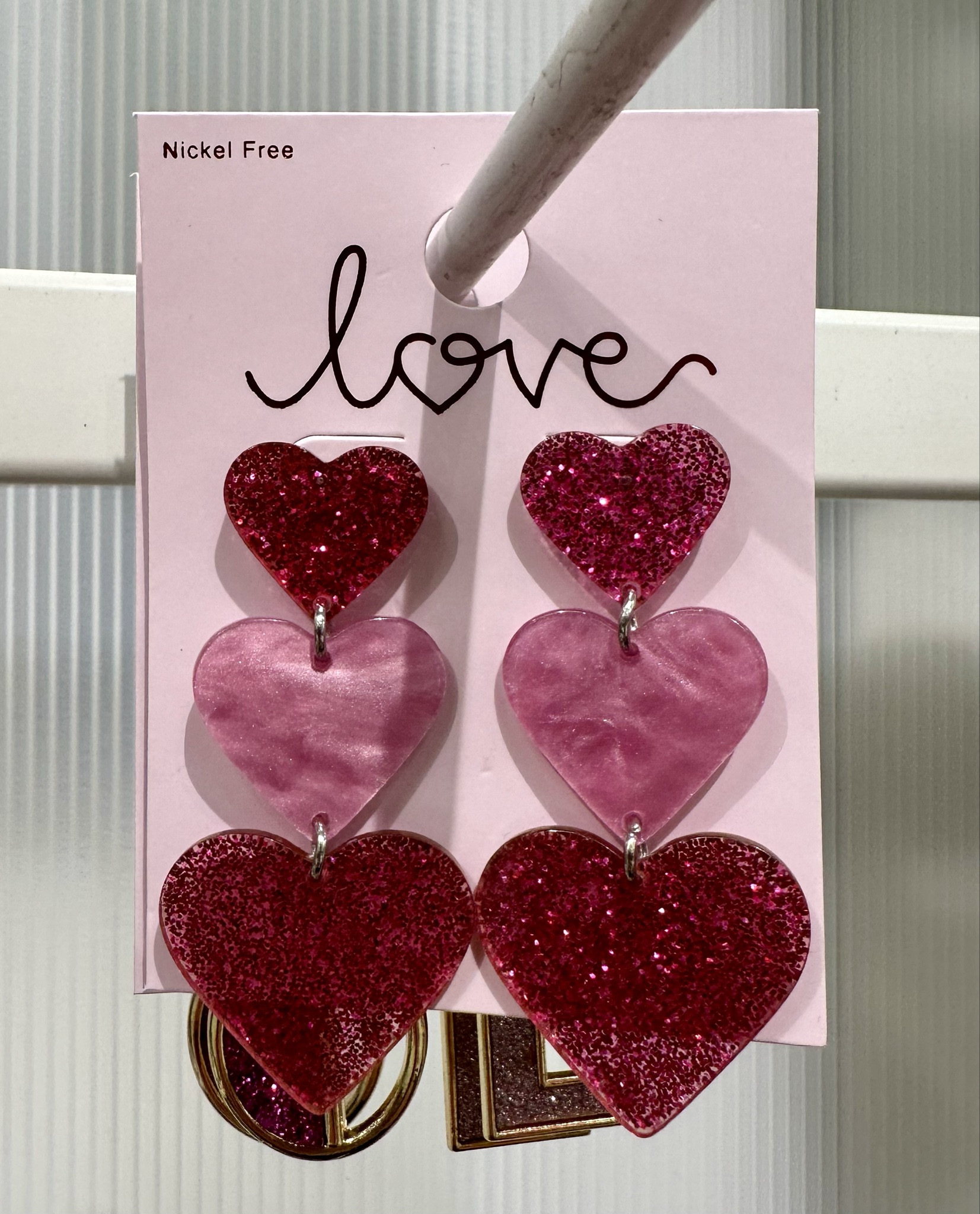 Such cute and festive earrings for Valentines Day! 💕

Valentine’s Day earrings, heart earrings, Women’s accessories, affordable jewelry 

#LTKSeasonal #LTKstyletip #LTKfindsunder50