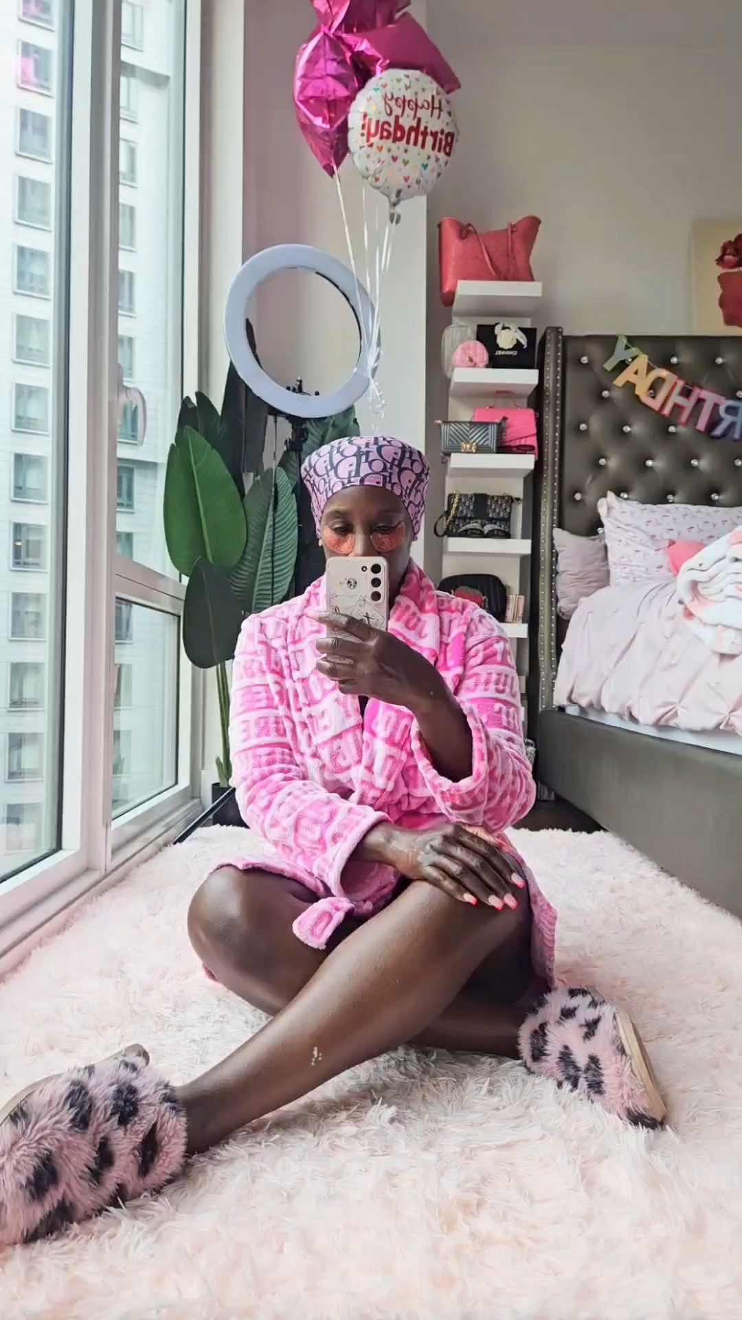 Day In My LifeWorkout,Skincare, Haircare, OOTD, Smoothie

#LTKdayinmylife #LTKmorningroutine #LTKfitnessgoals