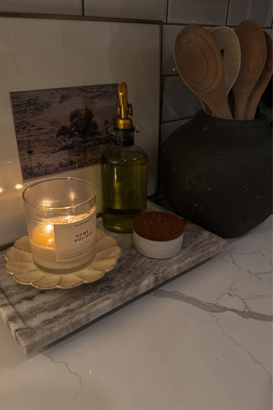 Prettiest footed marble stand 🤎 Vase is Zara Home, coaster is Plate Pillows, salt dish is Goodies LA, artwork is Etsy

#LTKSeasonal #LTKhome