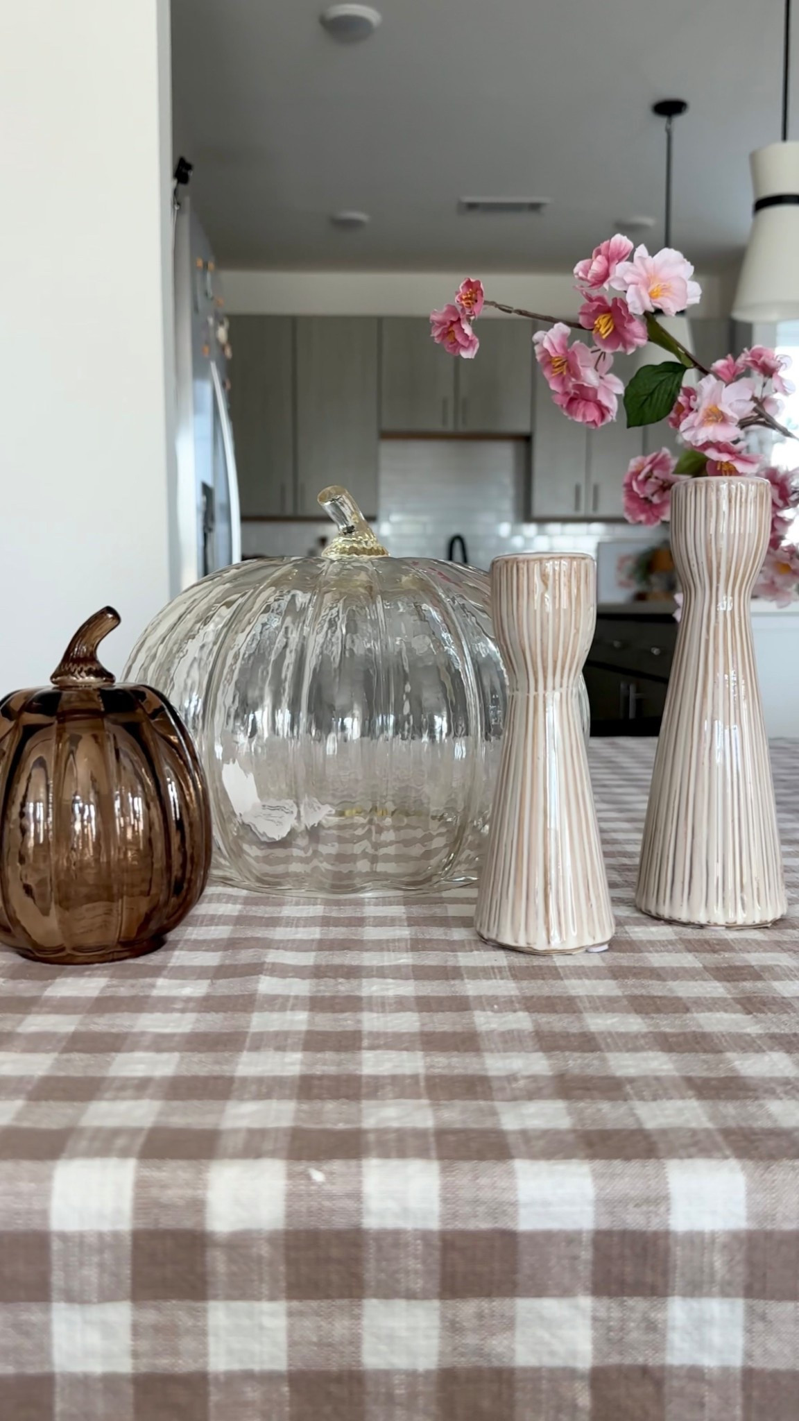 mini fall haul!

fall, fall shopping, fall decor, fall decorating, candlestick holder, glass pumpkins, pumpkin decor, Halloween decor, neutral decor, neutral aesthetic 

#LTKHome #LTKSeasonal #LTKFindsUnder50