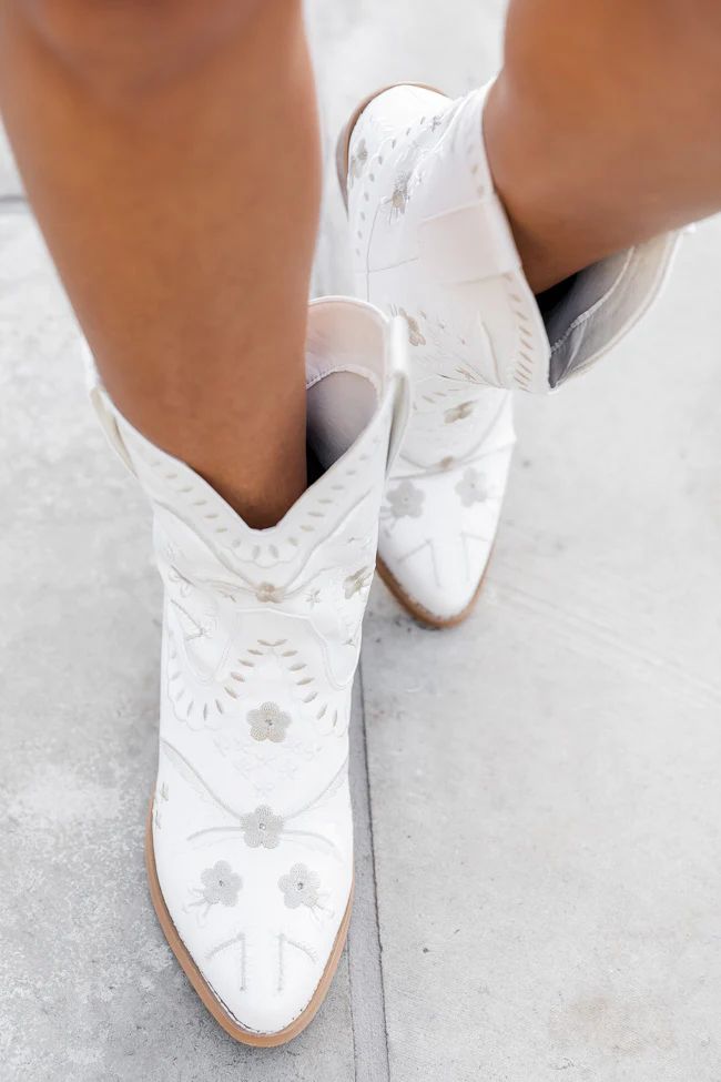 Leann Embroidered Bone Leather Cowboy Boots | Pink Lily