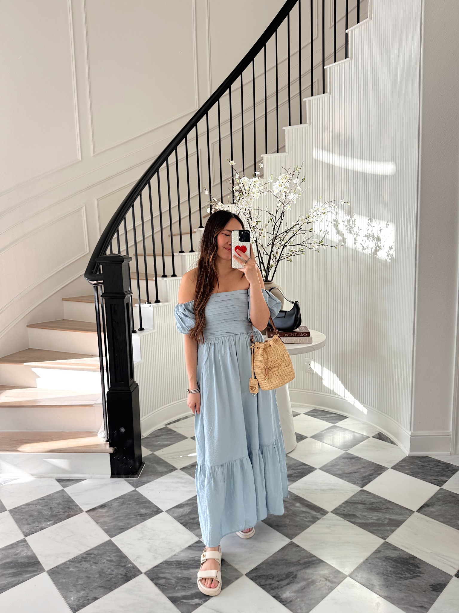 Spring dress in size small reguar. Use code AFLTK for 25% off @abercrombie purchase 