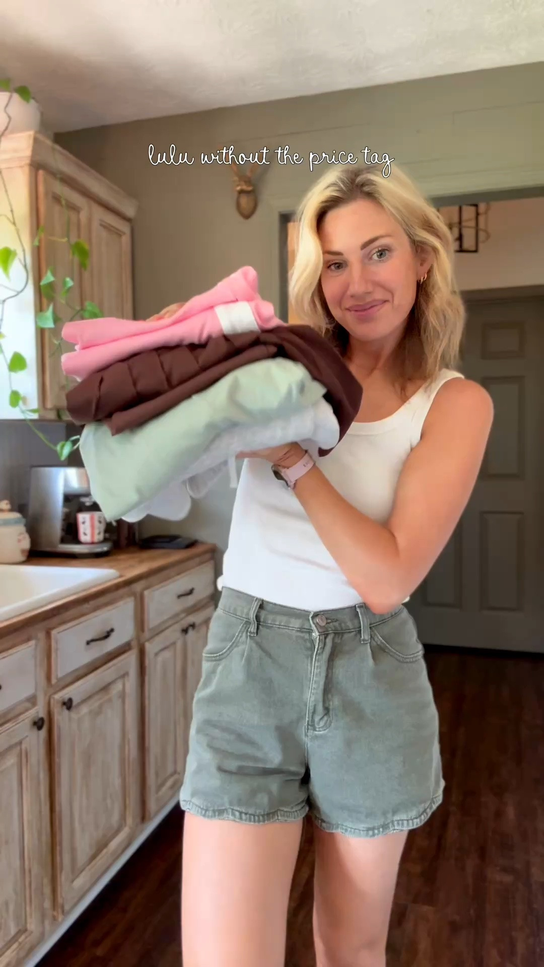 in smalls—these are all AMAZING!! And budget friendly too😍

Amazon style
The willow tree 
Mom outfits
Outfit inspo
Sporty mom
Lululemon vibes

#LTKmomlife #LTKootd #LTKdayinmylife