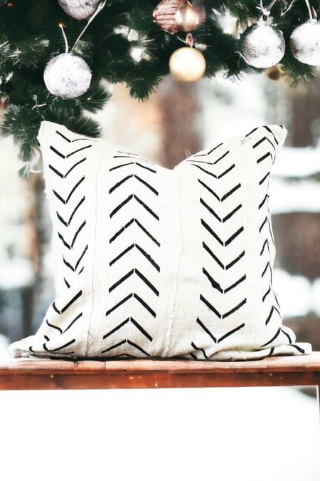 🌲Holiday Sale on Custom Home Decor Pillows. Gifts for yourself or the decor lover on your list 🎁🌲

#LTKGiftGuide #LTKhome #LTKHolidaySale