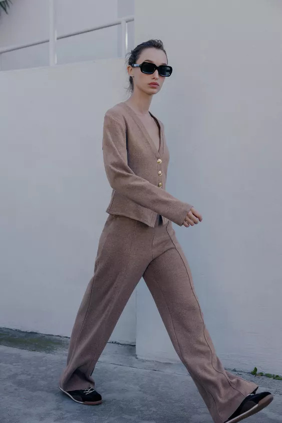 SOFT BUTTON CARDIGAN | Zara US