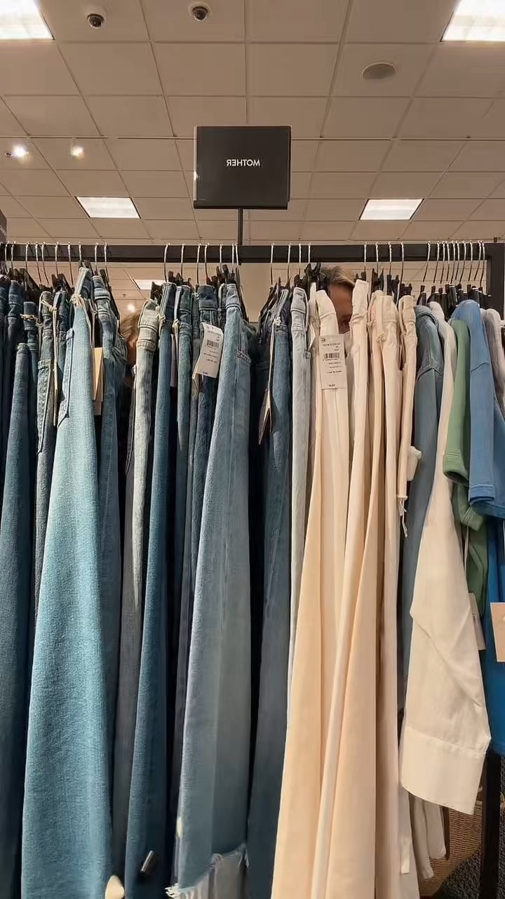 Last chance to grab lots of bougie jeans for A LOT less!

#LTKOver40 #LTKSaleAlert