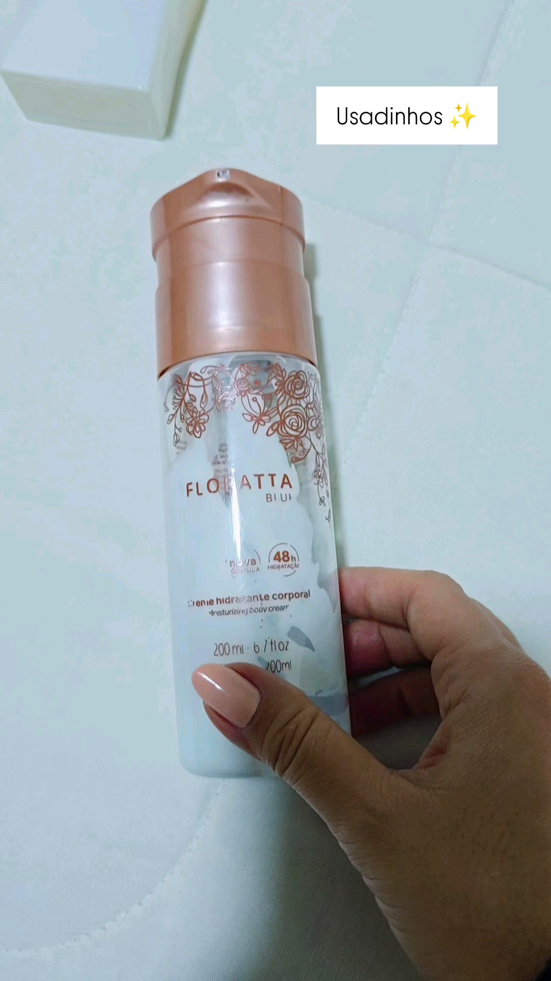 Os hidratantes de O Boticário da linha de perfumaria são excelentes!Eles espalham fácil, secam rápido, não ensaboam e deixam a pele perfumada! 👏🏻😍

#LTKbeleza #LTKbrasil