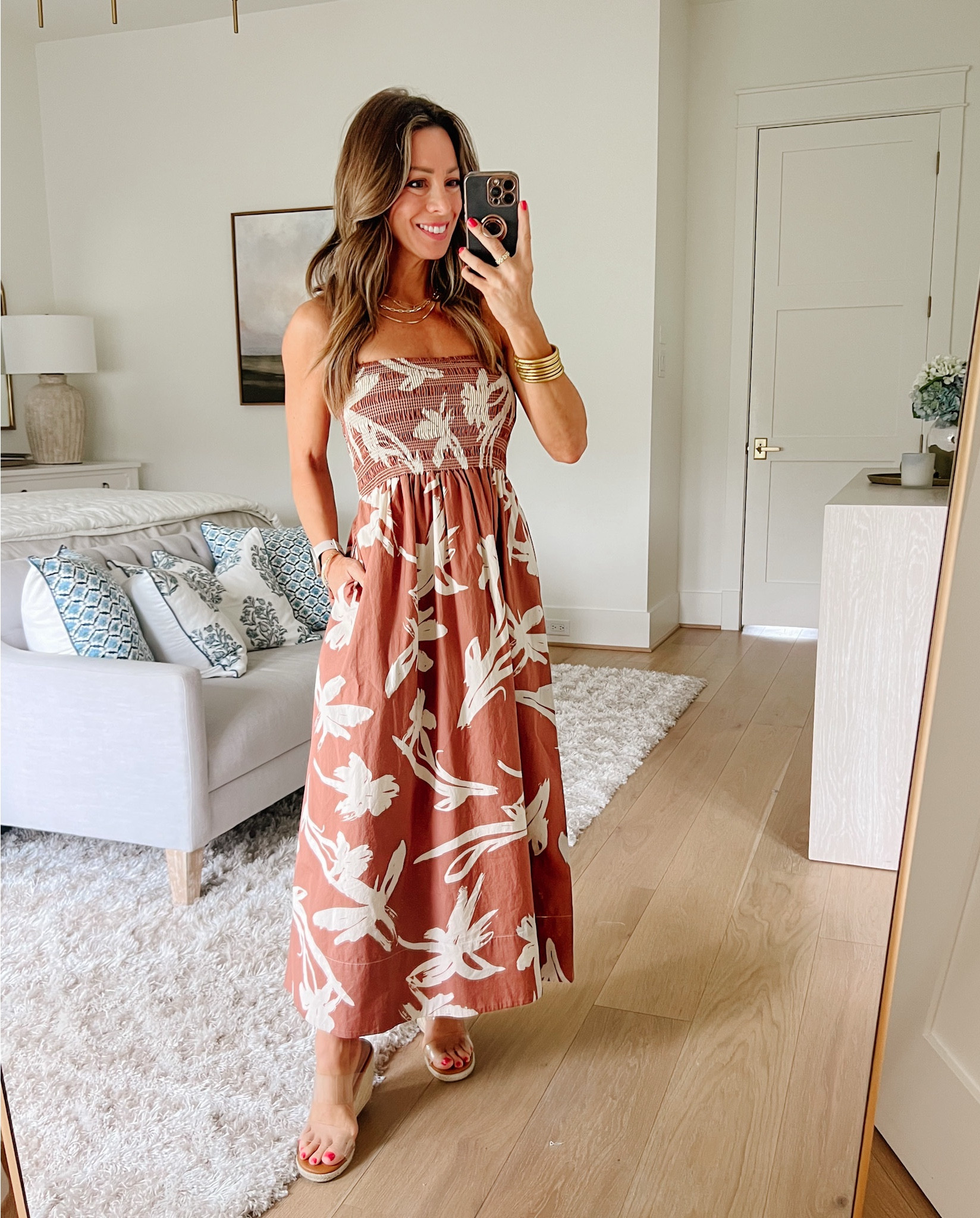 Evereve exclusive floral maxi dress ✨

Dress Fit: I’m wearing an XS

#LTKPetite #LTKStyleTip #LTKSpringSale