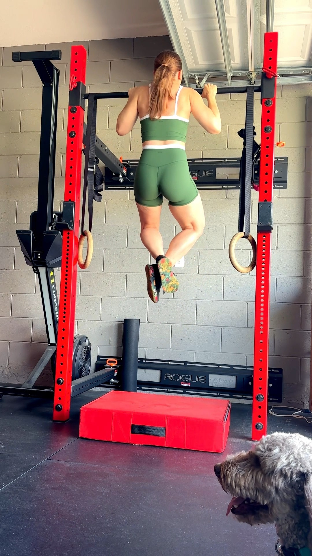 Matching fitness set + Mini workout:

400 m run 
5 rounds of
5 pull-ups 
10 pushups 
15 squats 

Then end with 400 m run 

#LTKfitnessgoals #LTKdayinmylife #LTKActive