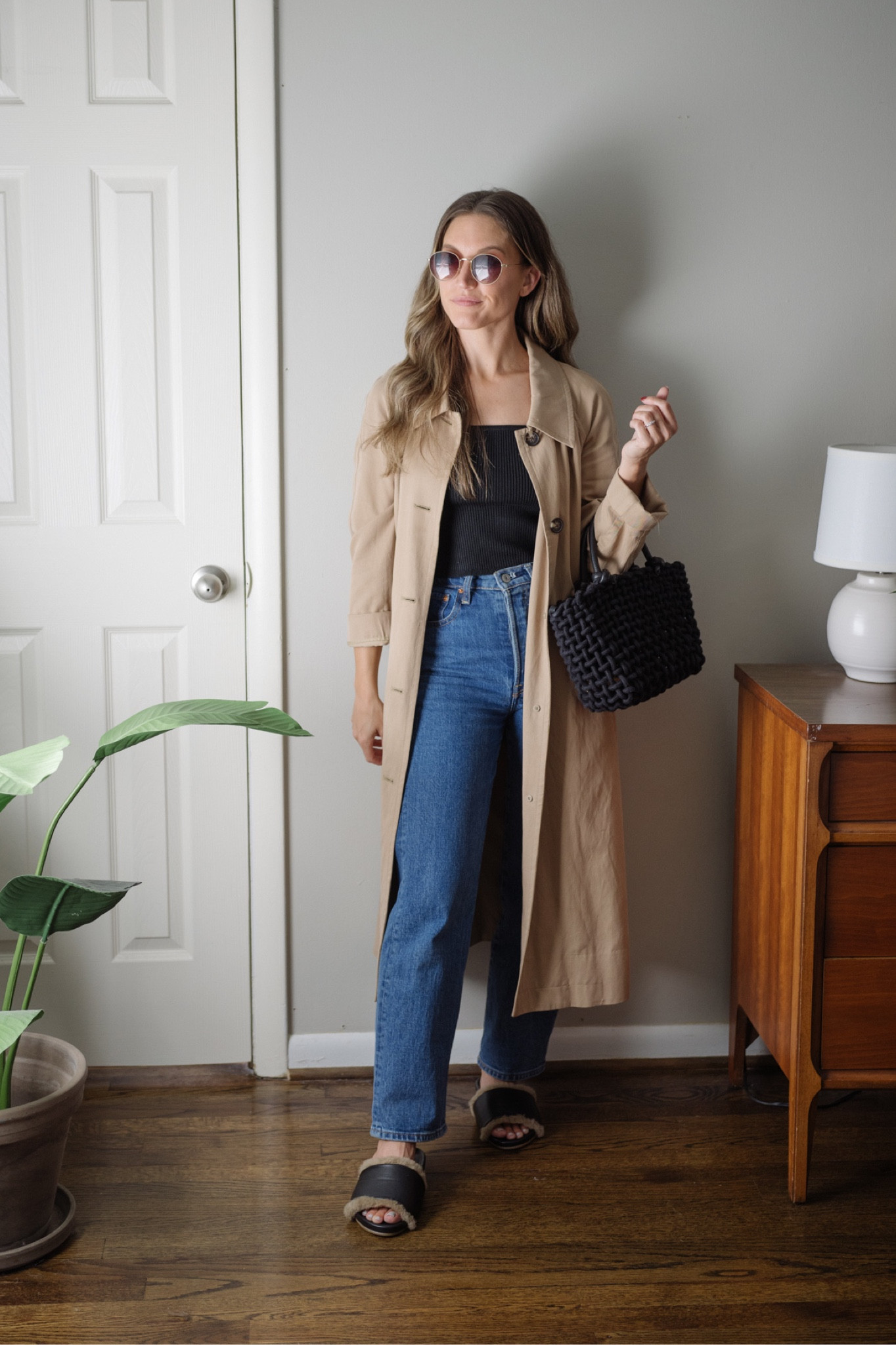 Monday’s Outfit. 9/12

I sized down in the trench. Stay TTS for the denim. Bag is Clare V from TheRealReal; similar linked  

#LTKSeasonal #LTKfit