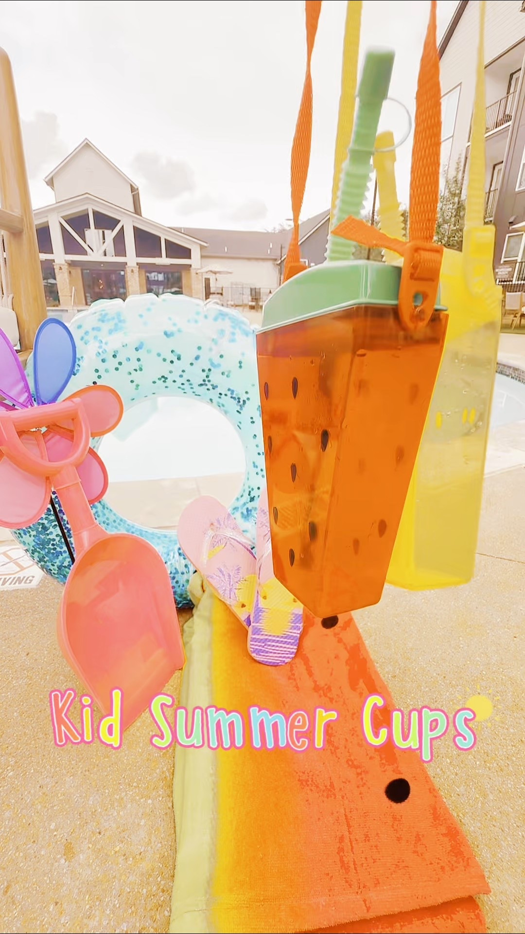 These summer watermelon canteens are super cute and perfect for the pool, beach, or even a fun day at the park! Stylish, affordable, and kid-approved. Comment “summer” and I’ll send you the link!


#LTKKids #LTKFamily #LTKSwim
