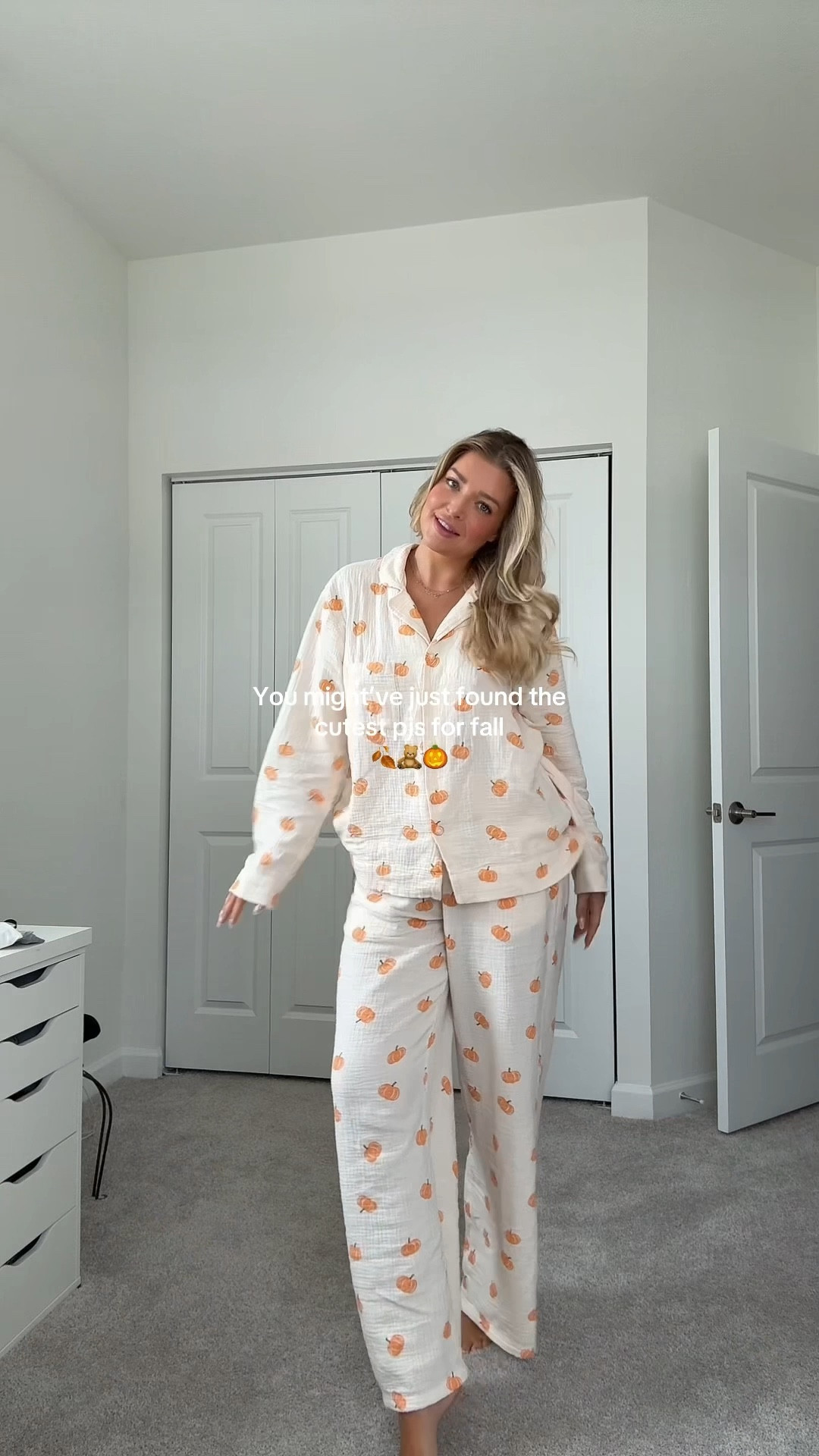 and so comfy 🎃🤍 

#LTKFindsUnder50 #LTKSeasonal #LTKU
