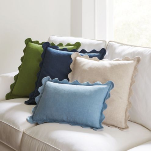 Rue Scalloped Edge Linen Pillow Cover with Zipper & Insert | Ballard Designs, Inc.