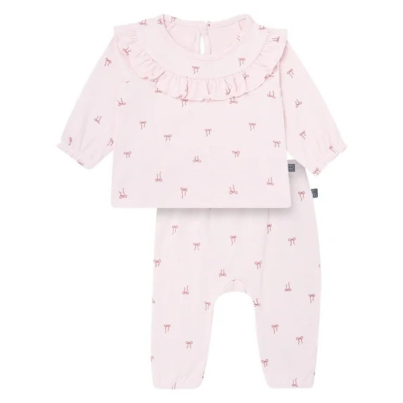 Modern Moments by Gerber Baby Girl Hacci Outfit Set With Ruffle, 2-Piece, Sizes 0/3 Months -24 Mo... | Walmart (US)