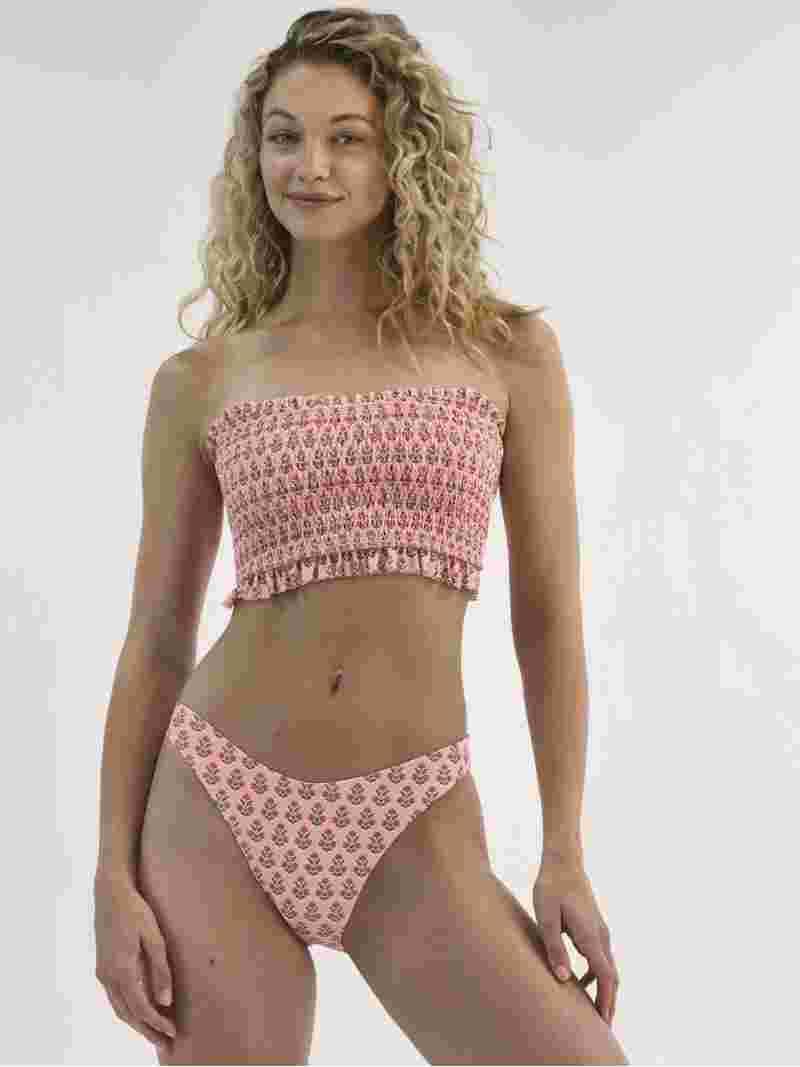 No Boundaries Eyelet Bandeau Swim Top, Sizes XXS-XXL | Walmart (US)
