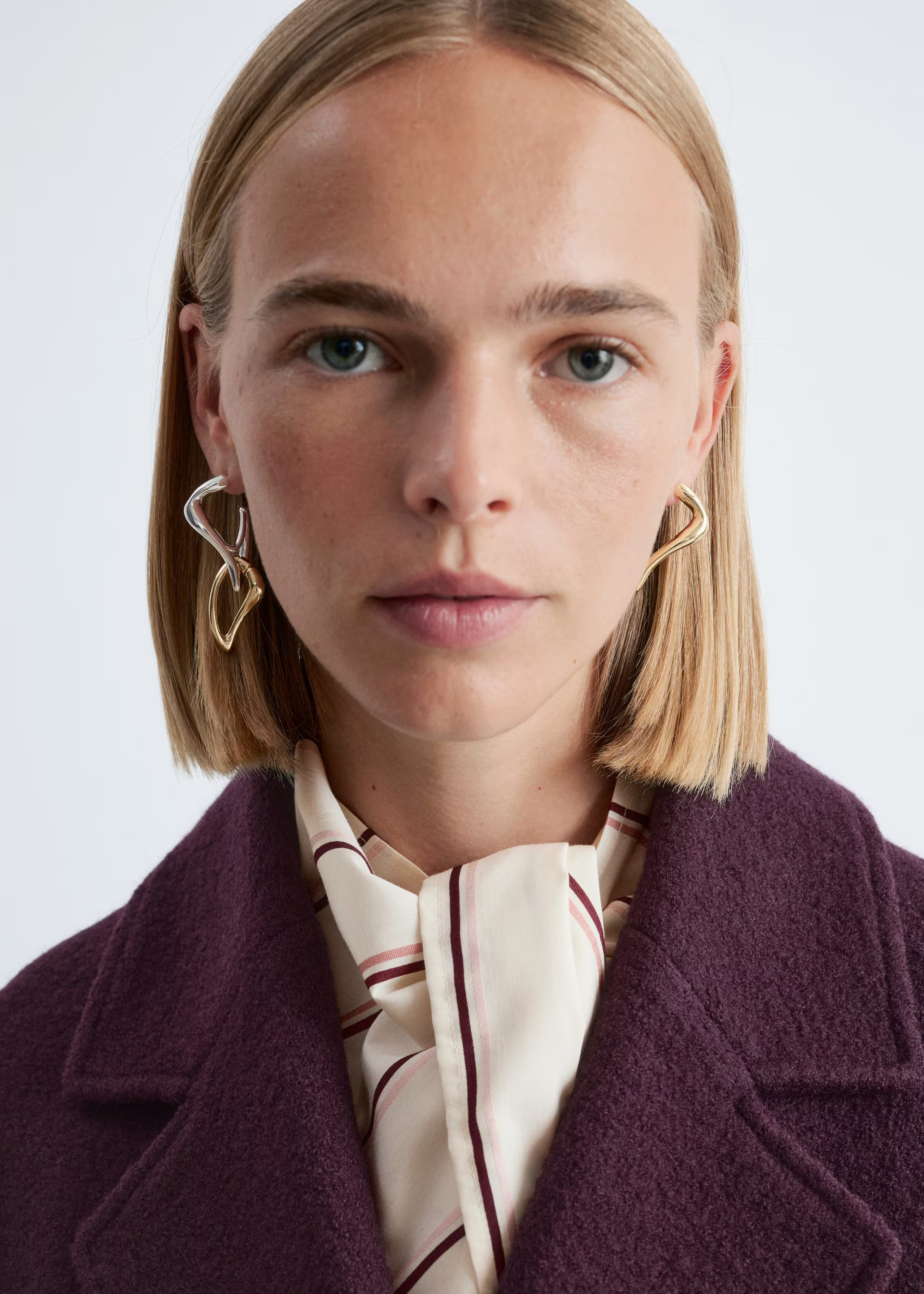Mismatched Sculptural Earrings | & Other Stories UK