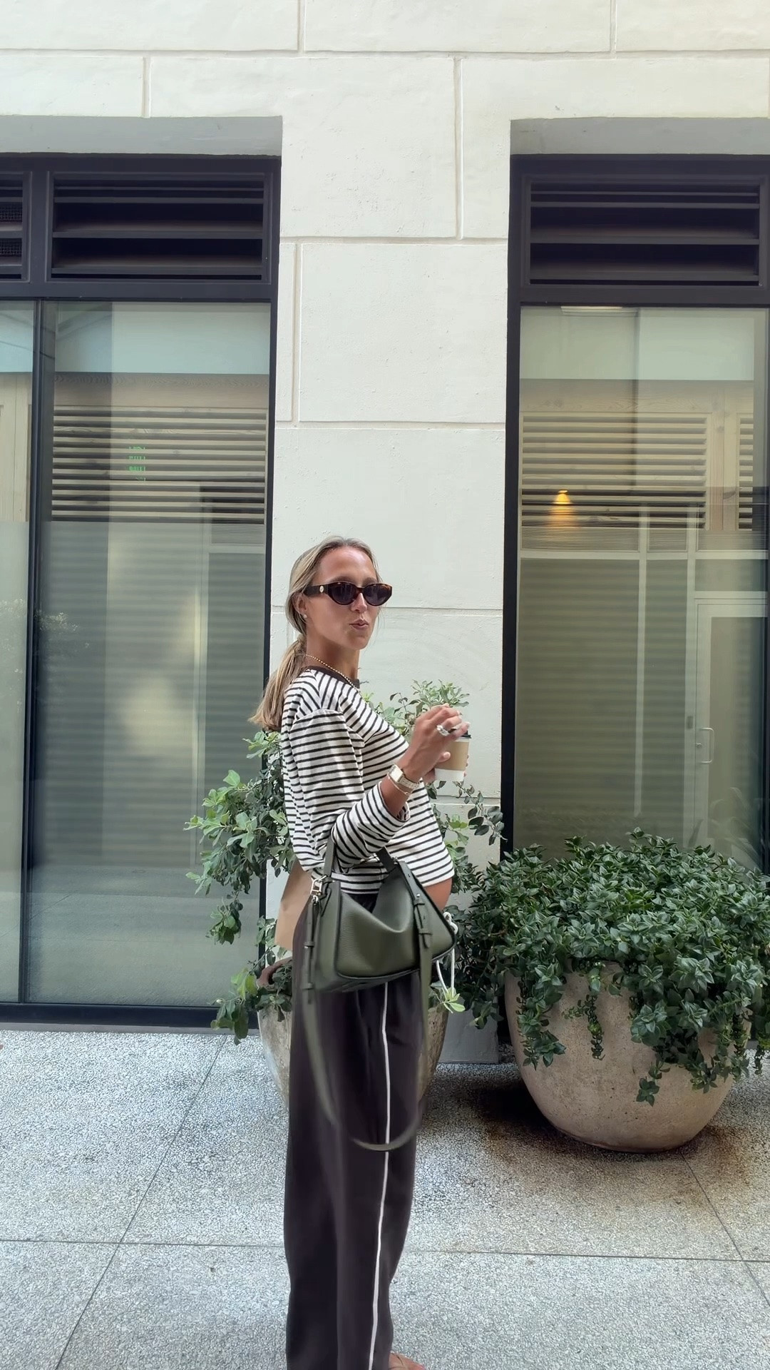 Matcha run + travel day OOTD (wearing the Petite version of the pants)

#LTKootd #LTKTravel #LTKBump