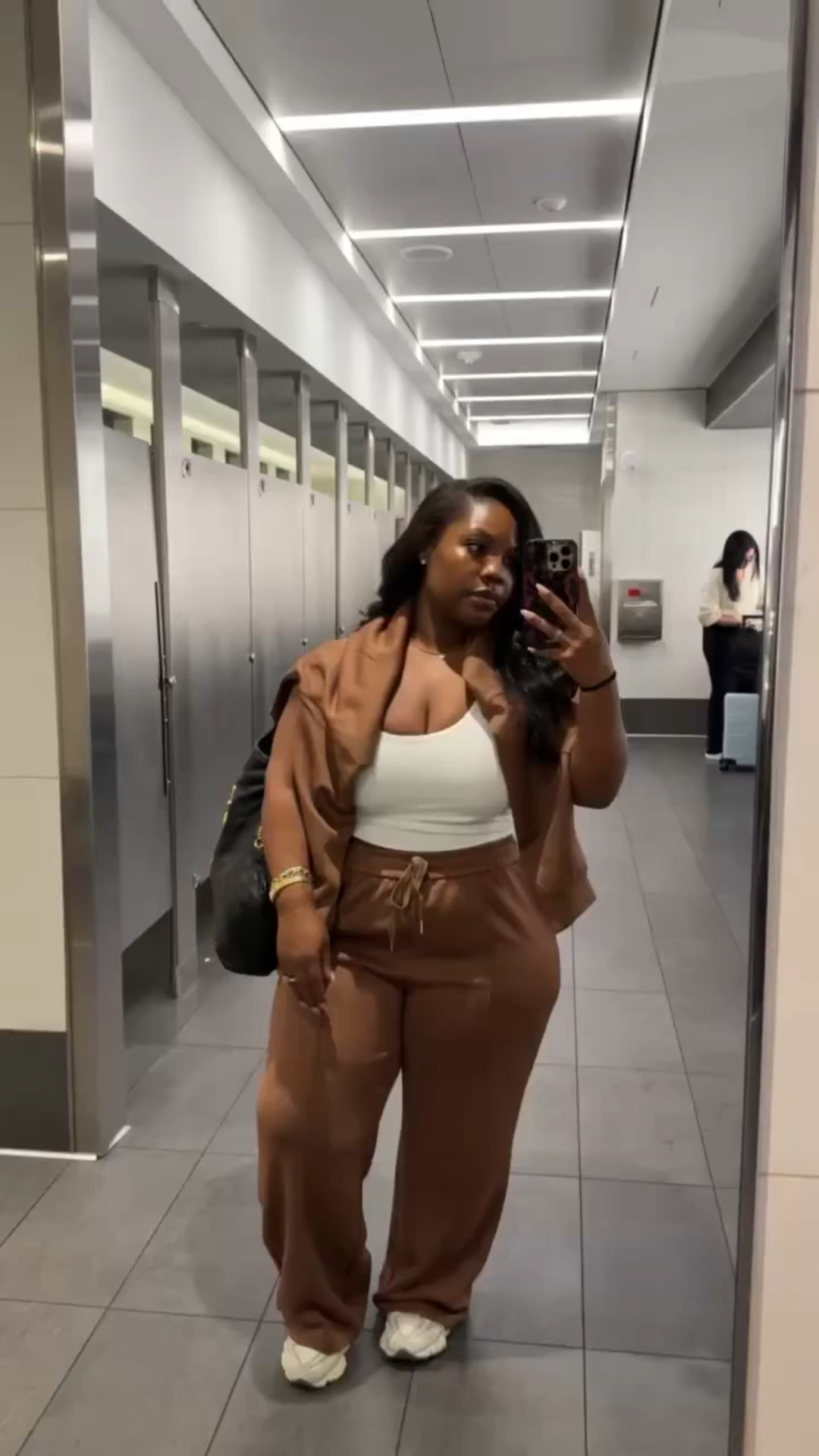 Switched out my go to travel set! Loving this set from Amazon. 🤎



Wearing size: XL 

#LTKHoliday #LTKGiftGuide #LTKSeasonal