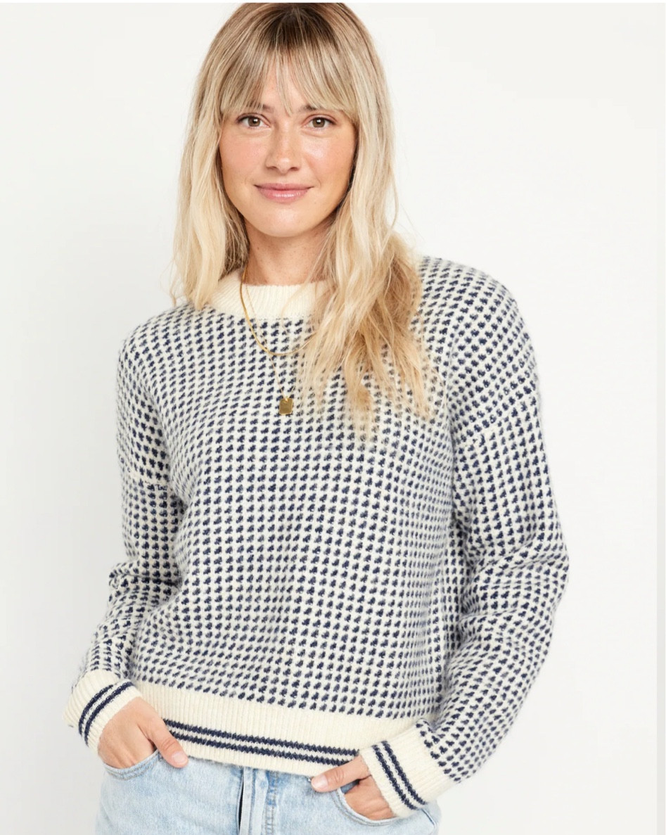Love this sweater! 

Old Navy 

#LTKfindsunder50 #LTKSeasonal #LTKGiftGuide