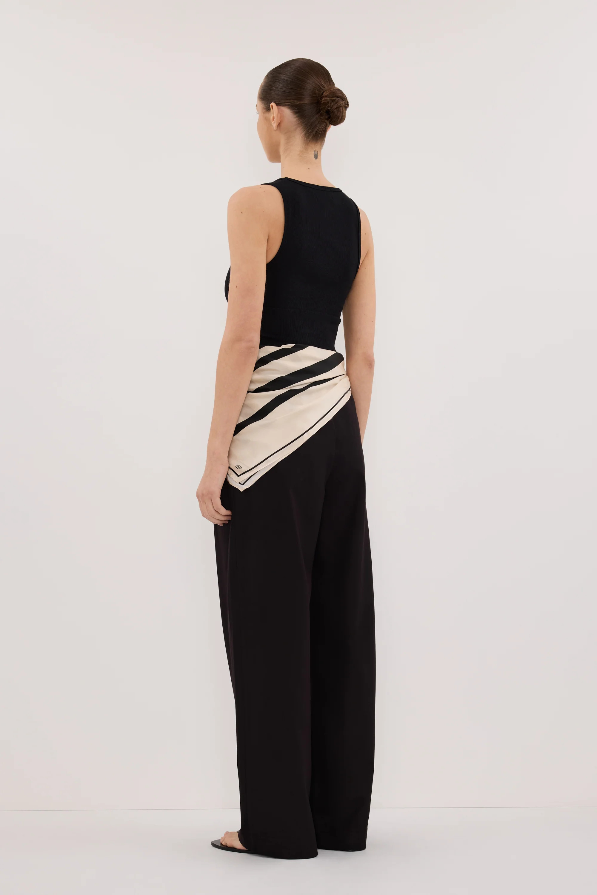 RAE BLACK STRIPE SILK SCARF | DISSH