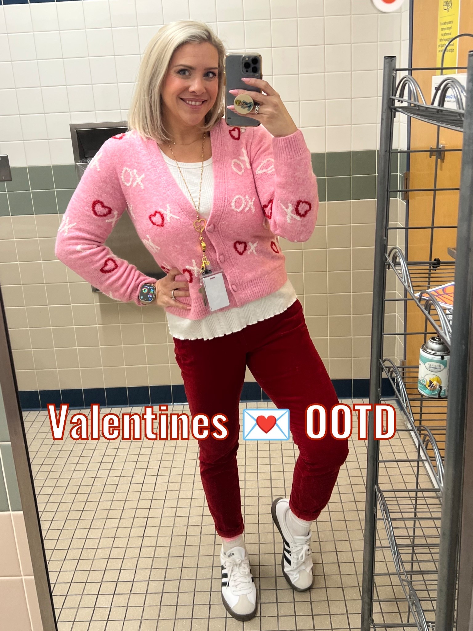 Friday Valentine’s Day OOTD

#LTKootd #LTKSeasonal #LTKValentine