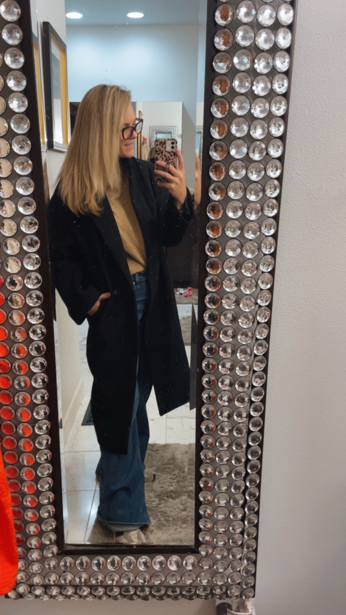 Been wearing this jacket nonstop! Wanted the Aritzia slouch jacket but didn’t want the 325 price tag, this one is under 70 and so cute! Paired with an older sweater and adorable new WHBM jeans I just got in. 

#LTKdayinmylife #LTKstorytime #LTKmomlife
